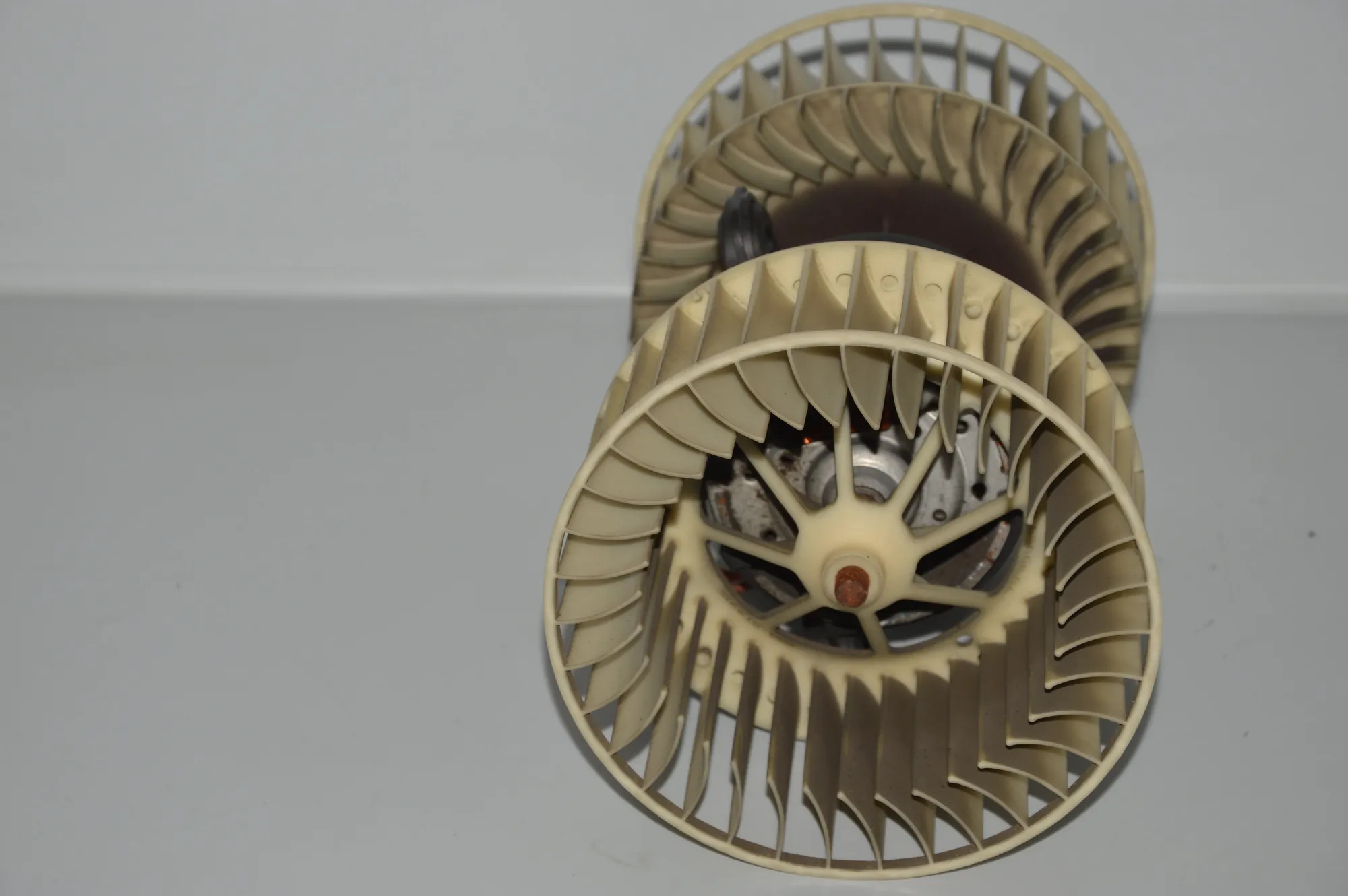 Heater Blower Fan – OEM 8385558 · BMW 5 (E39) 530 d 2003