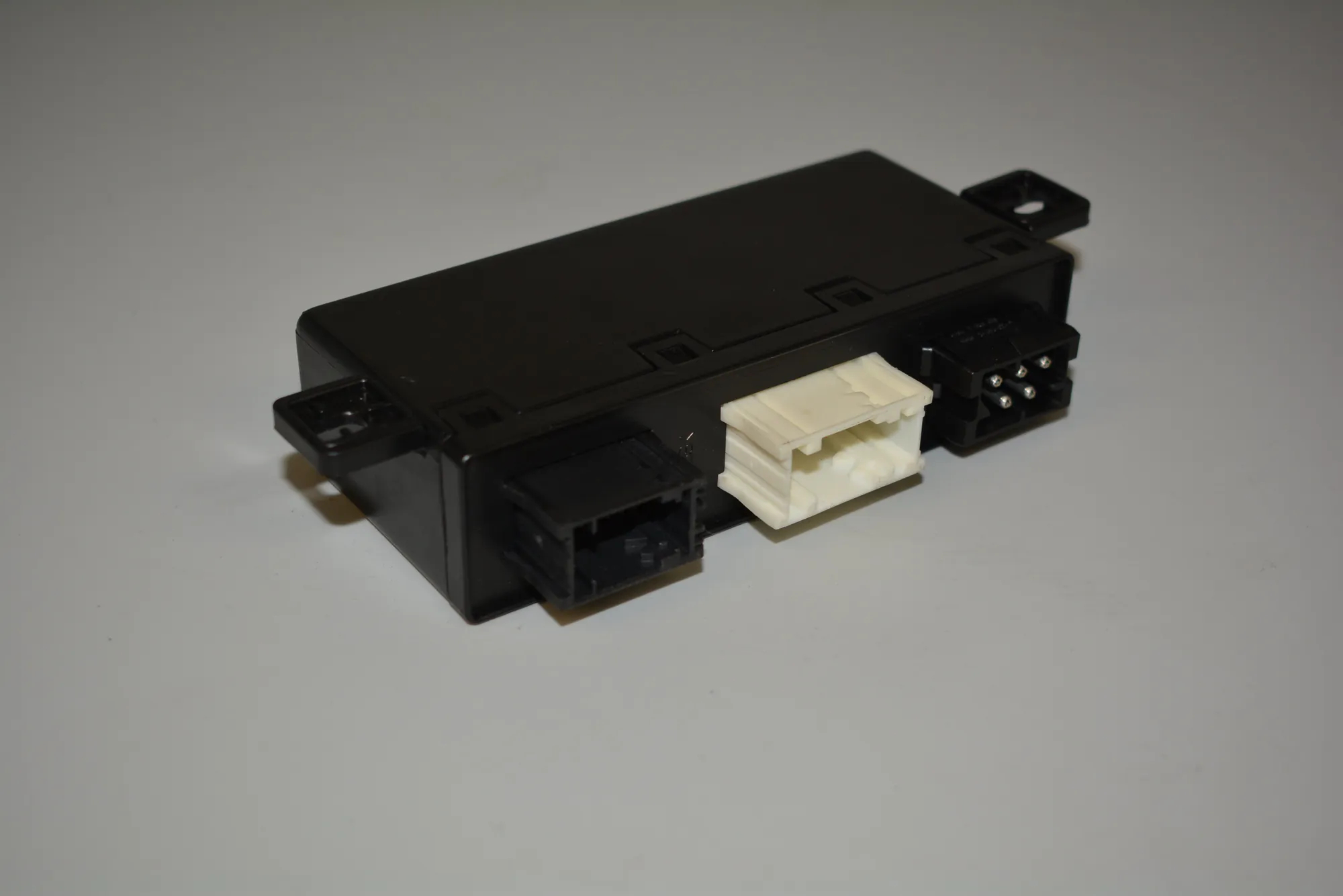 Front Left Door Control Unit – OEM 6904244 · BMW 5 (E39) 530 d 2003 – 3