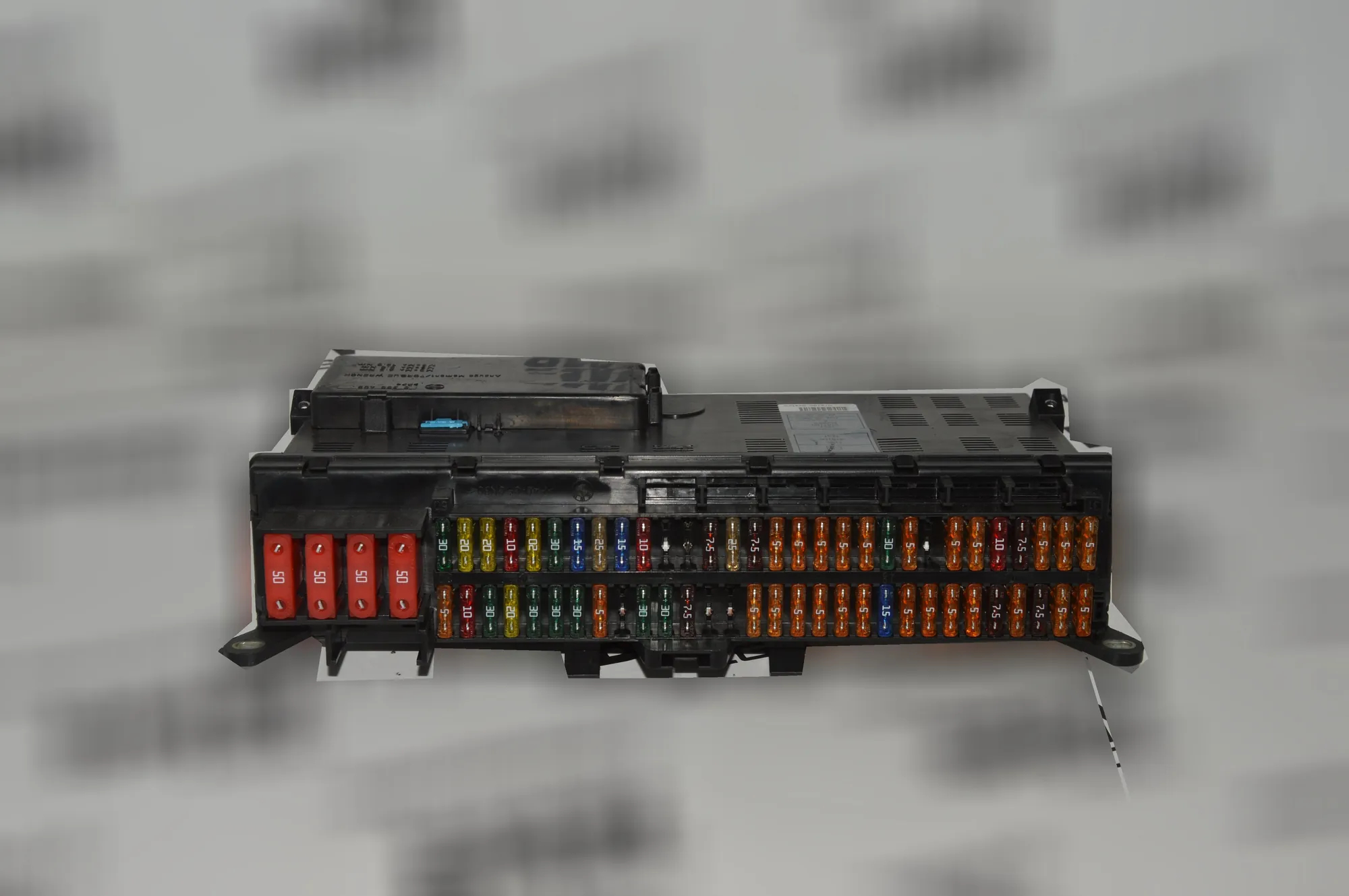Fuse Box – OEM 8380407 · BMW X5 (E53) 3.0 d 2004 – 4