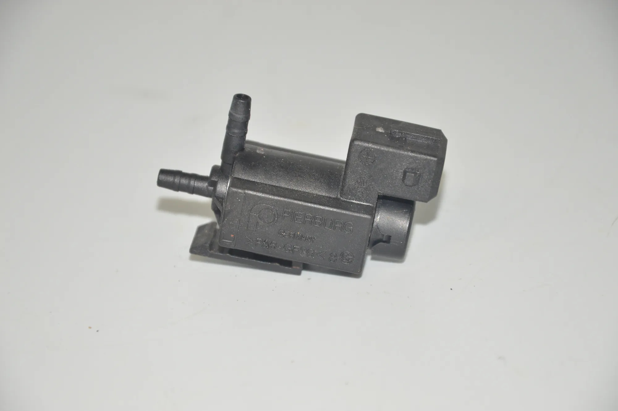 Solenoid Valve – OEM 1742712 · BMW X5 (E53) 3.0 d 2004 – 2