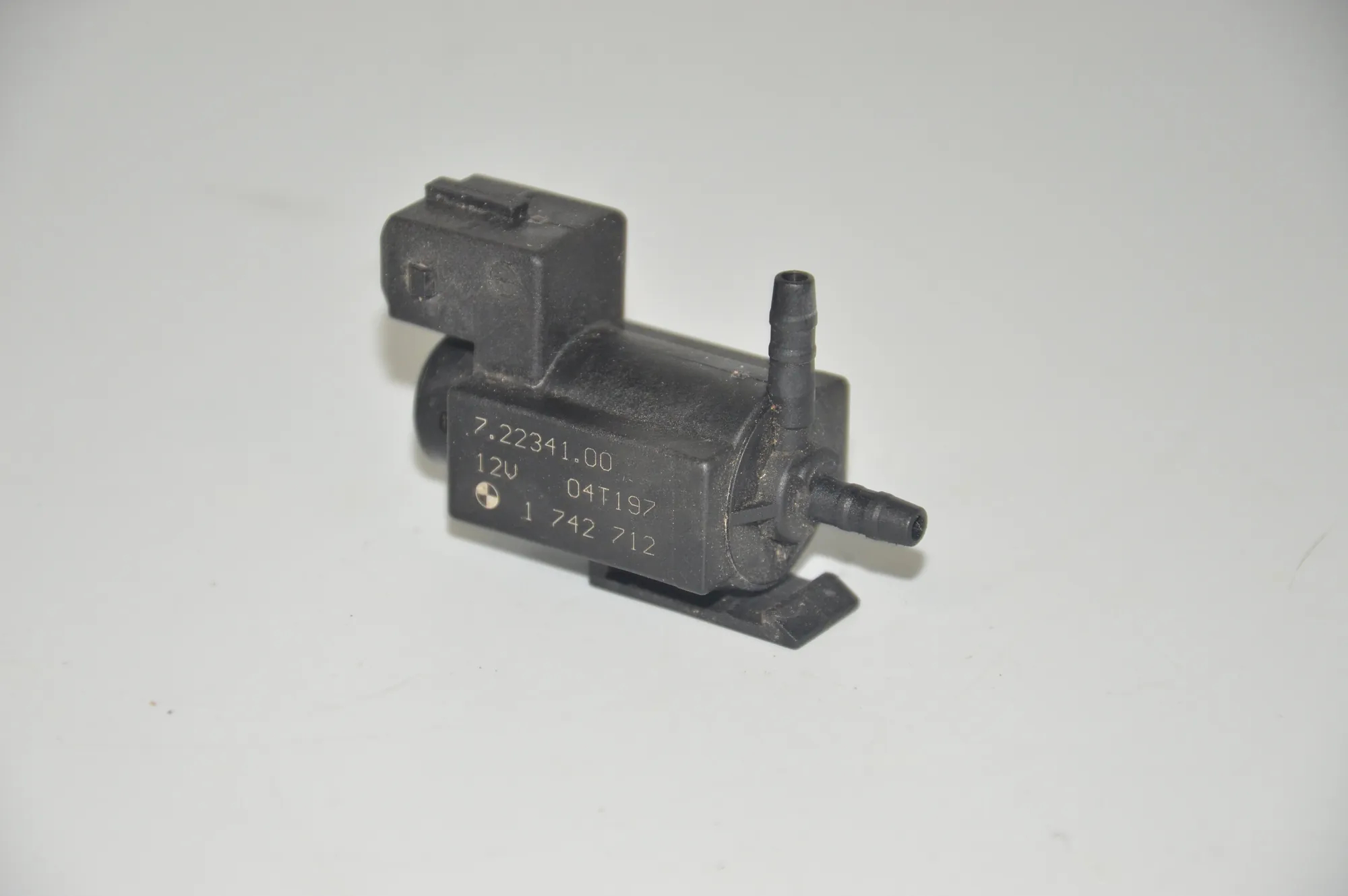 Solenoid Valve – OEM 1742712 · BMW X5 (E53) 3.0 d 2004