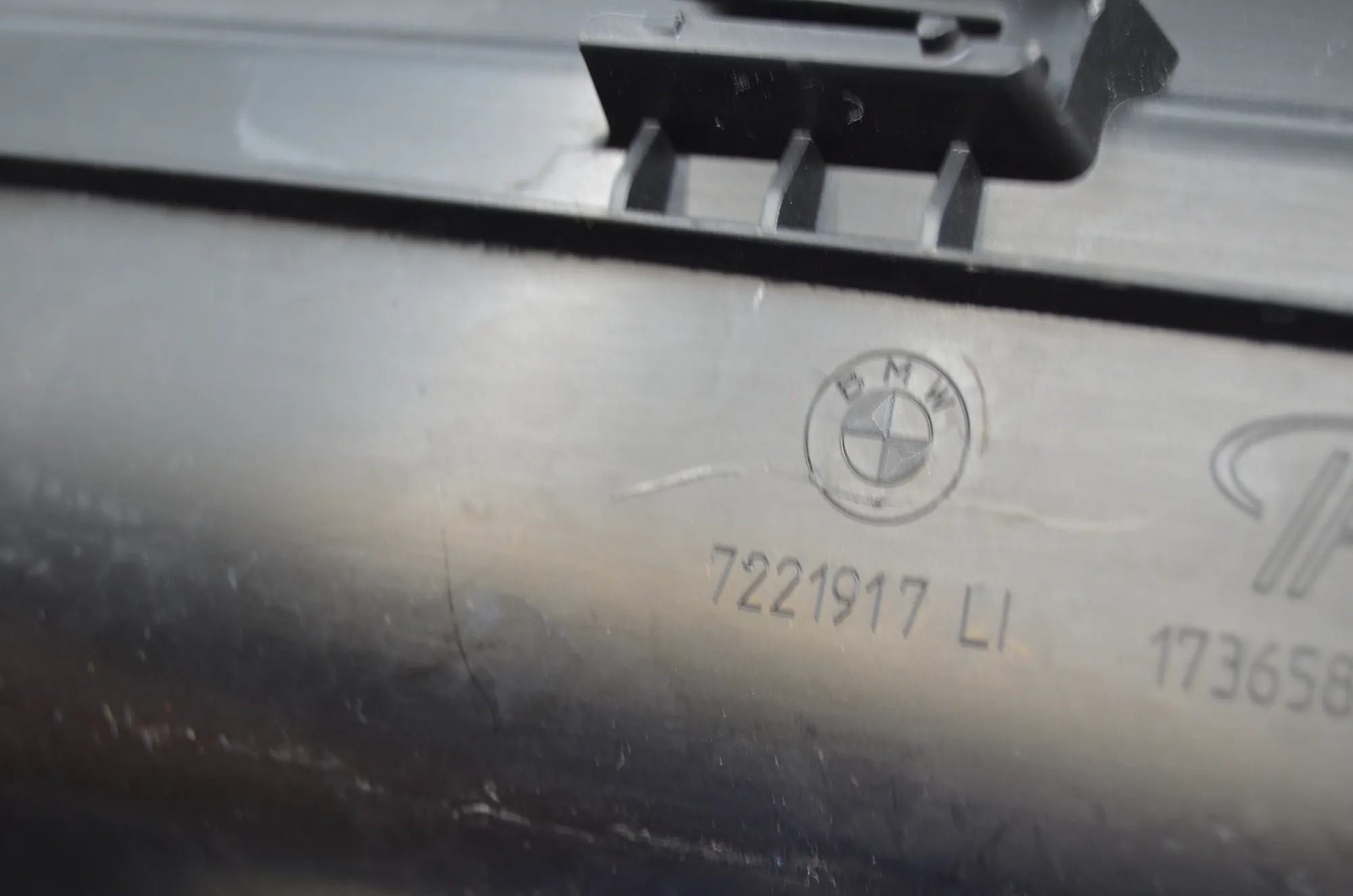 Front Left Interior Step Trim – OEM 7221903 · BMW 3 Touring (F31) 330 d 2013 – 10