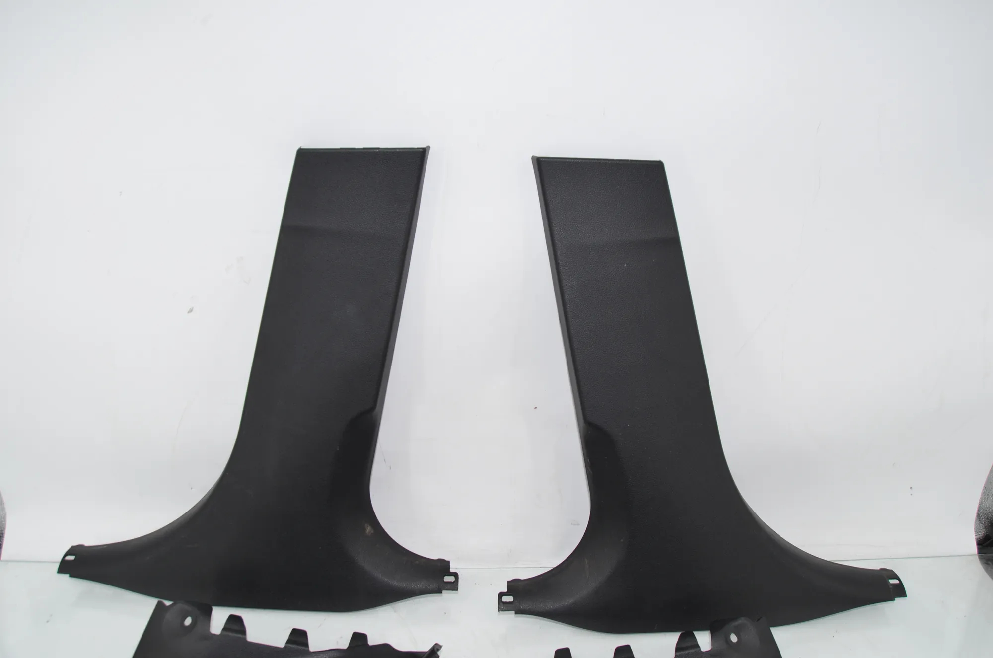 Front Left Interior Step Trim – OEM 7221903 · BMW 3 Touring (F31) 330 d 2013 – 4