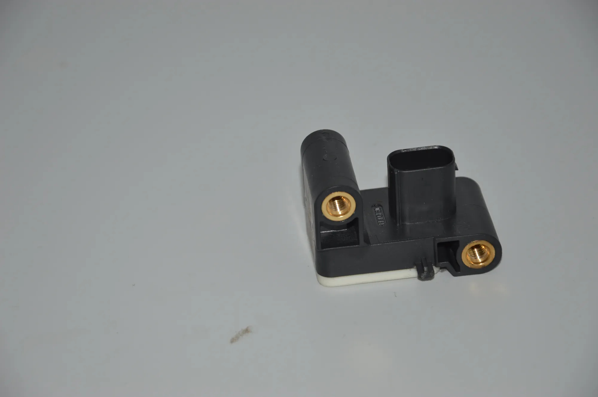 Front Right Impact Sensor – OEM 6911003 · BMW 3 (E90) 330 i 2005