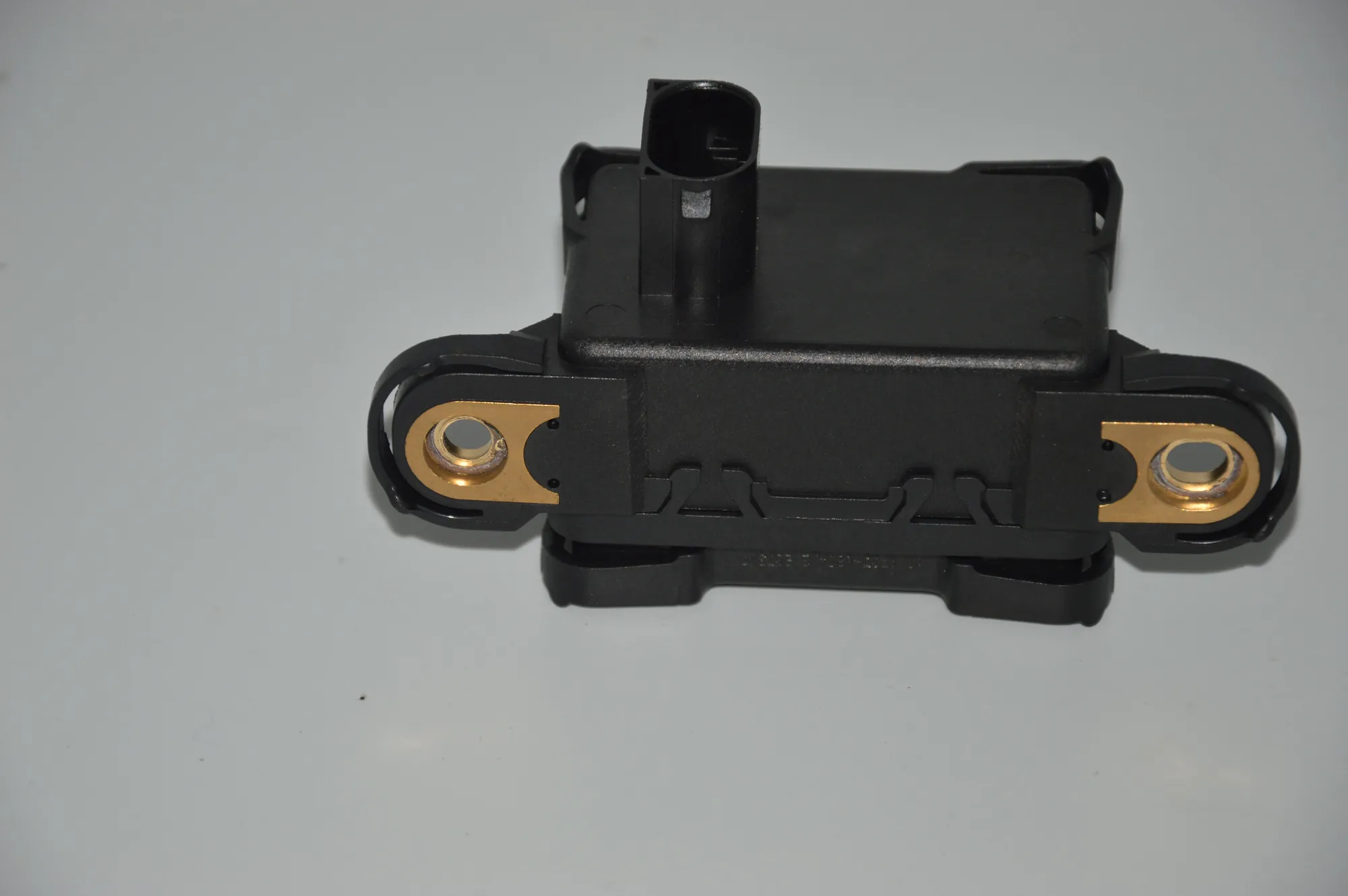 Acceleration Sensor – OEM 6762769 · BMW 3 (E90) 330 i 2005 – 3