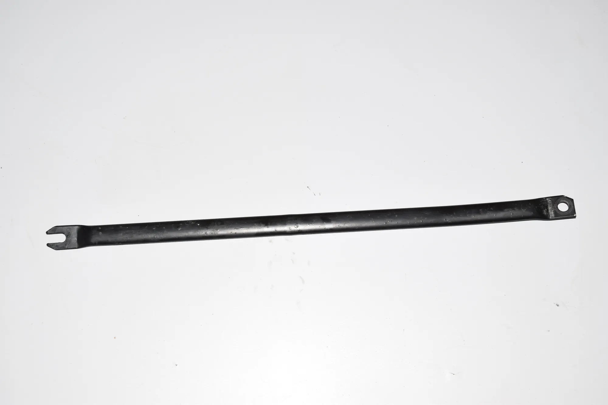 Other Body Parts – OEM 645080280L · BMW 3 (E90) 330 i 2005 – 3