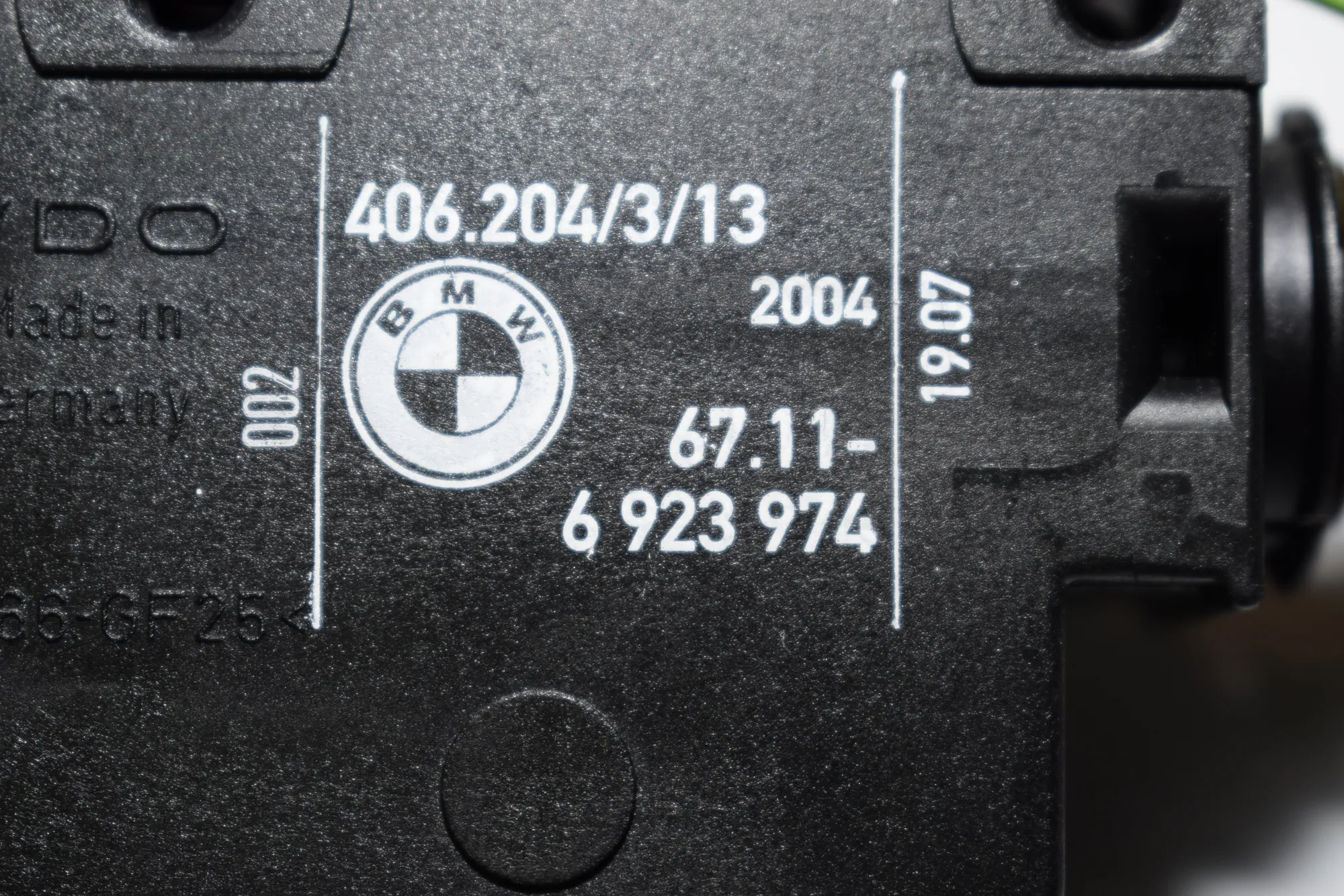 Other Control Units – OEM 6923974 · BMW X5 (E53) 4.4 i 2004 – 5
