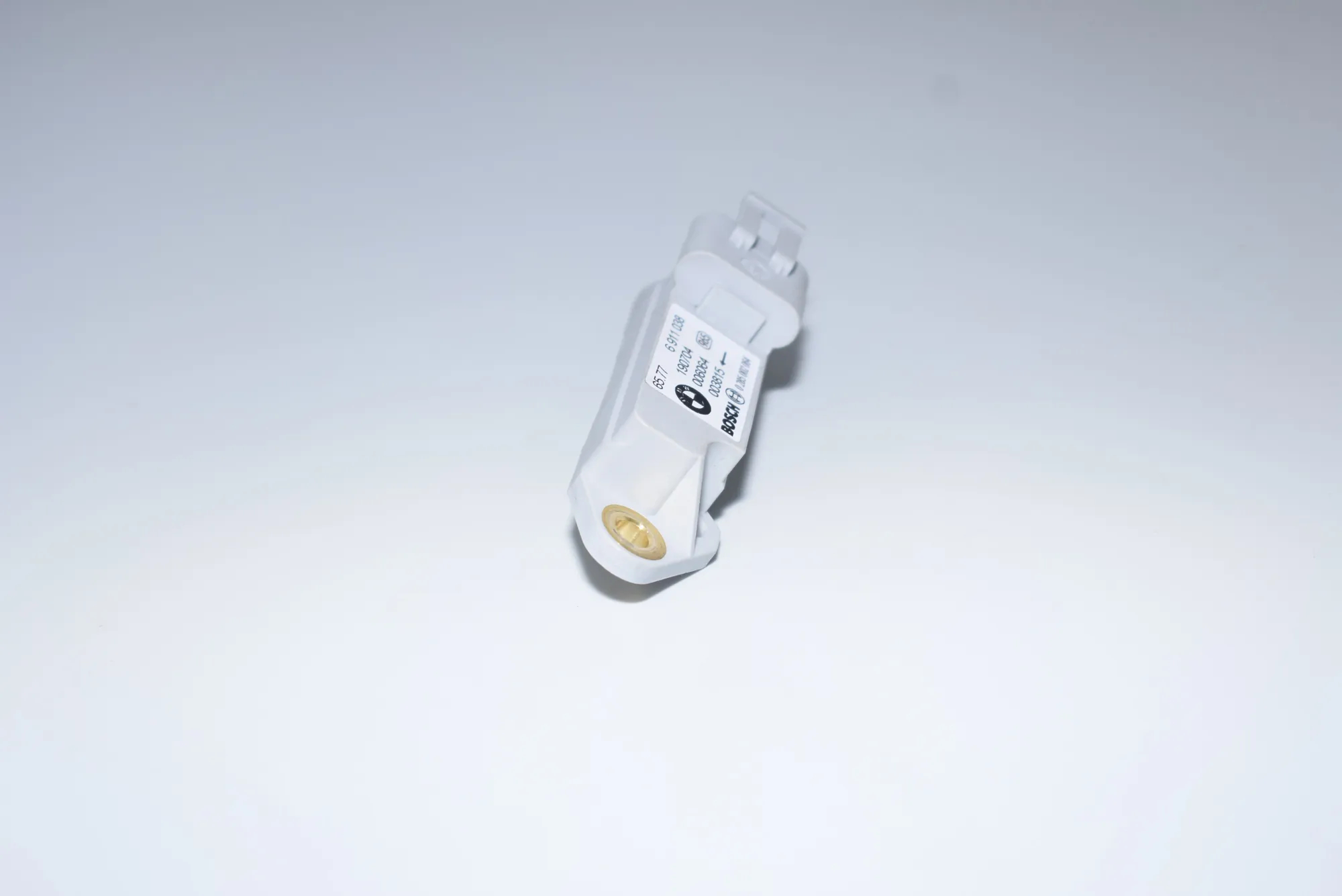 Front Left Impact Sensor – OEM 6911038 · BMW X5 (E53) 4.4 i 2004 – 5