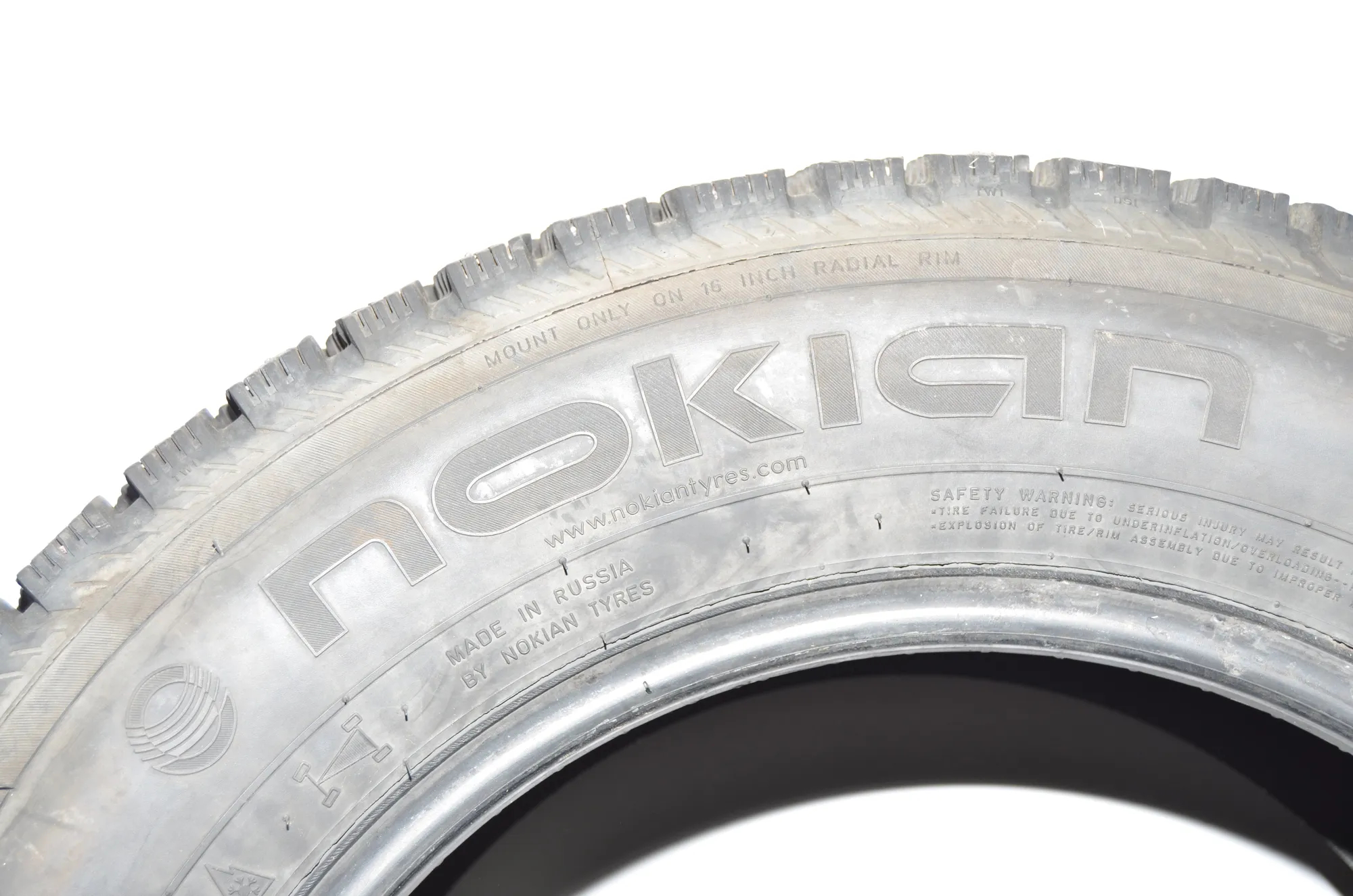 Tire · BMW 3 (E46) BMW 3 (E46) 2005 – 6