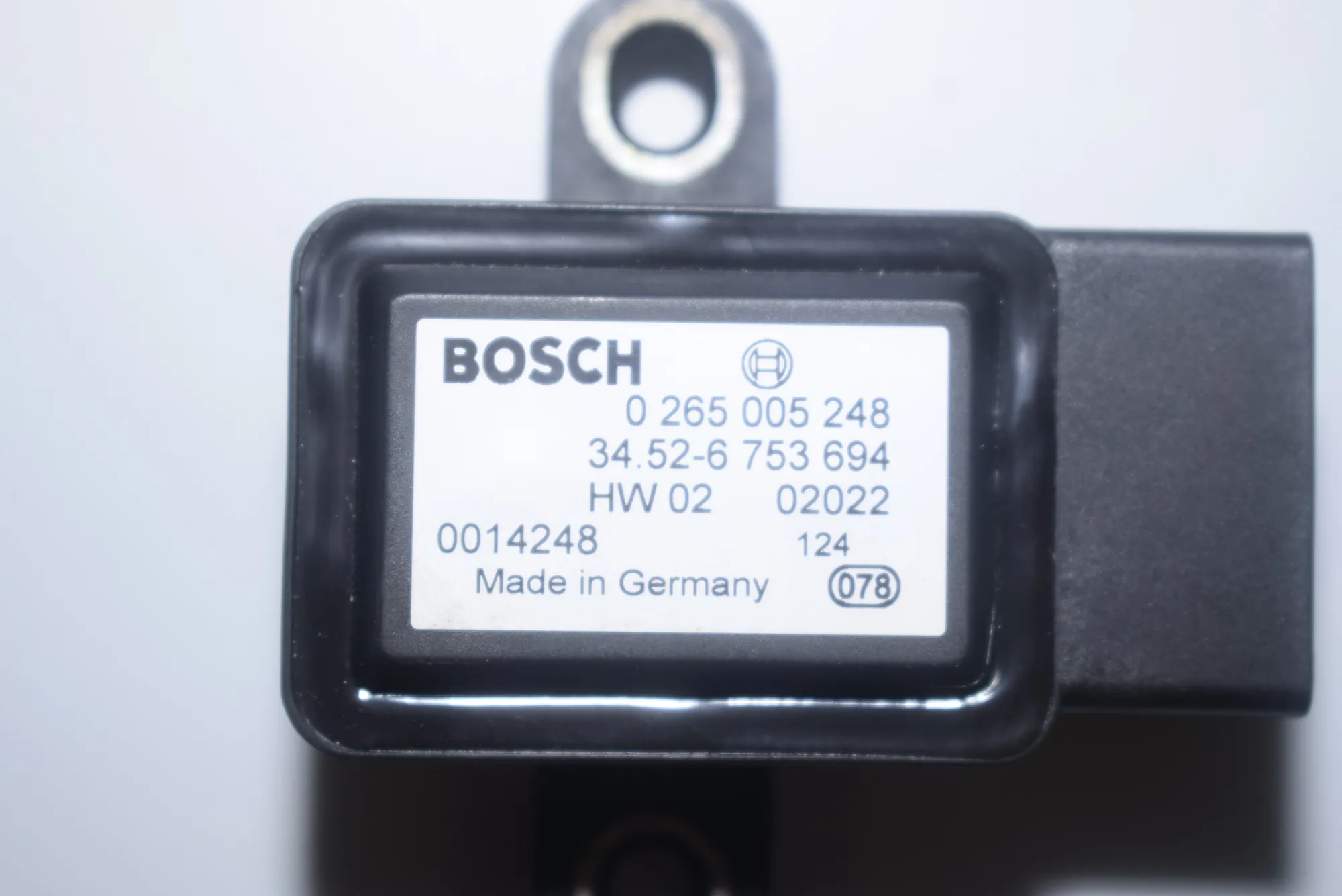 Acceleration Sensor – OEM 0265005248 · BMW 5 (E39) 525 d 2002 – 5