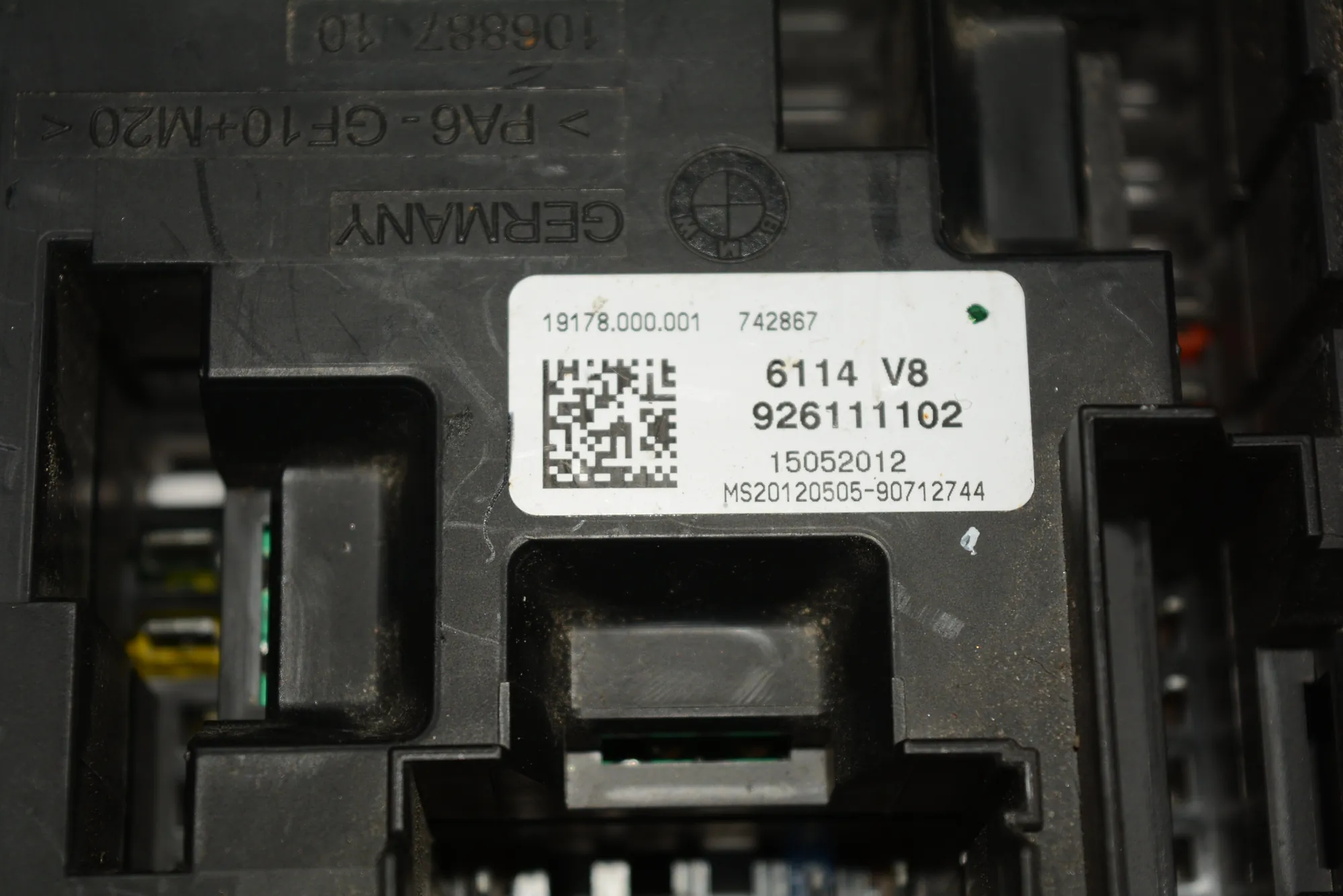 Fuse Box – OEM 9261111 · BMW 3 (F30, F80) BMW 3 (F30, F80) 2012 – 3