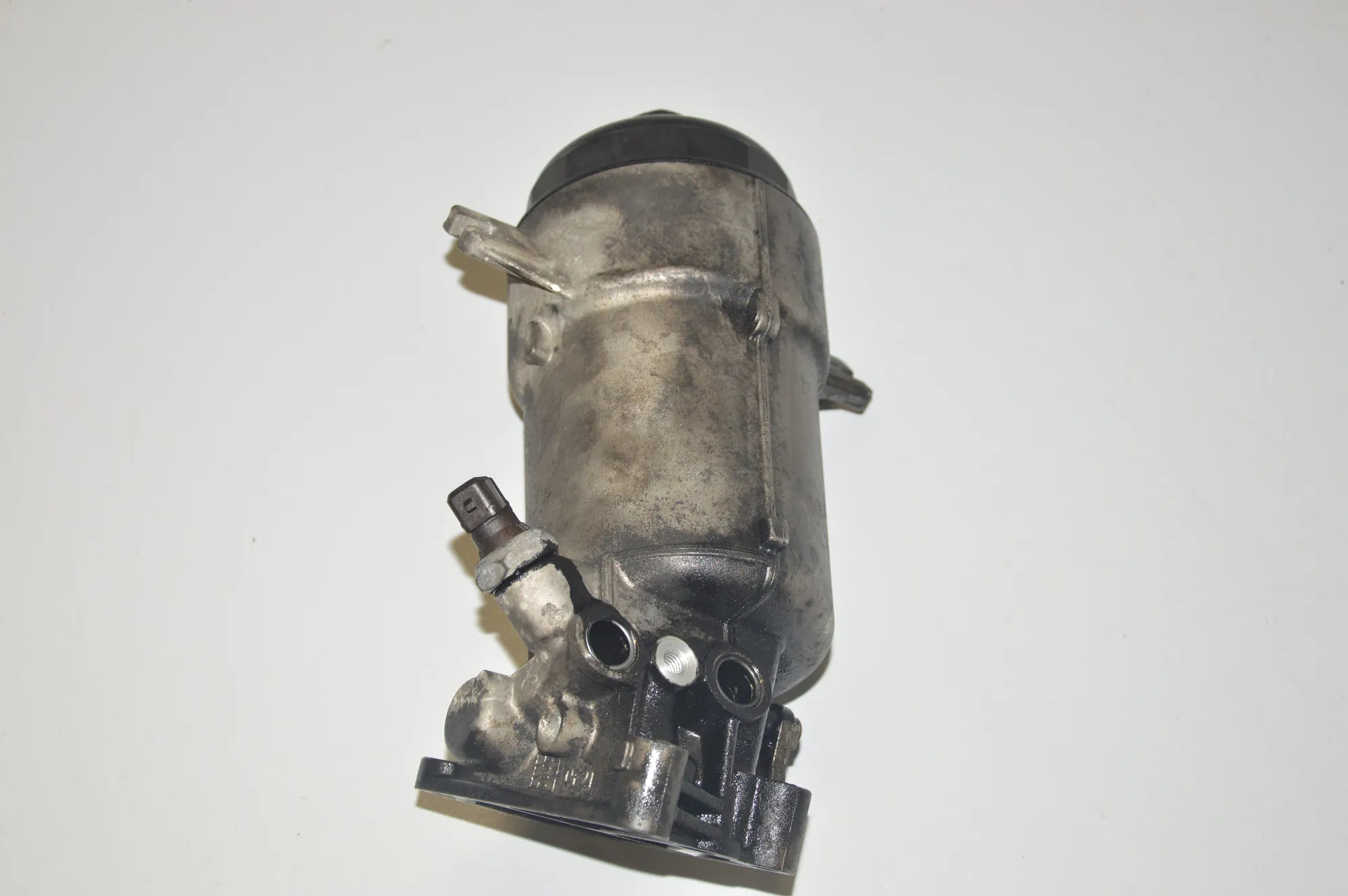 Oil Cooler – OEM NA · BMW 5 Touring (E39) 525 tds 1997