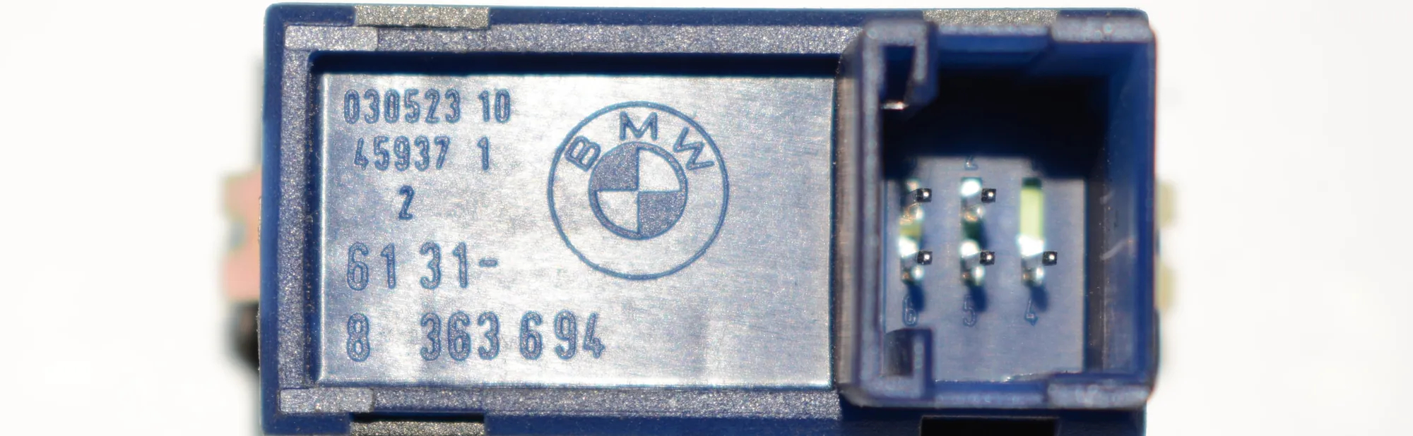 Other Control Units – OEM 8363694 · BMW 5 Touring (E39) 525 tds 1997 – 3