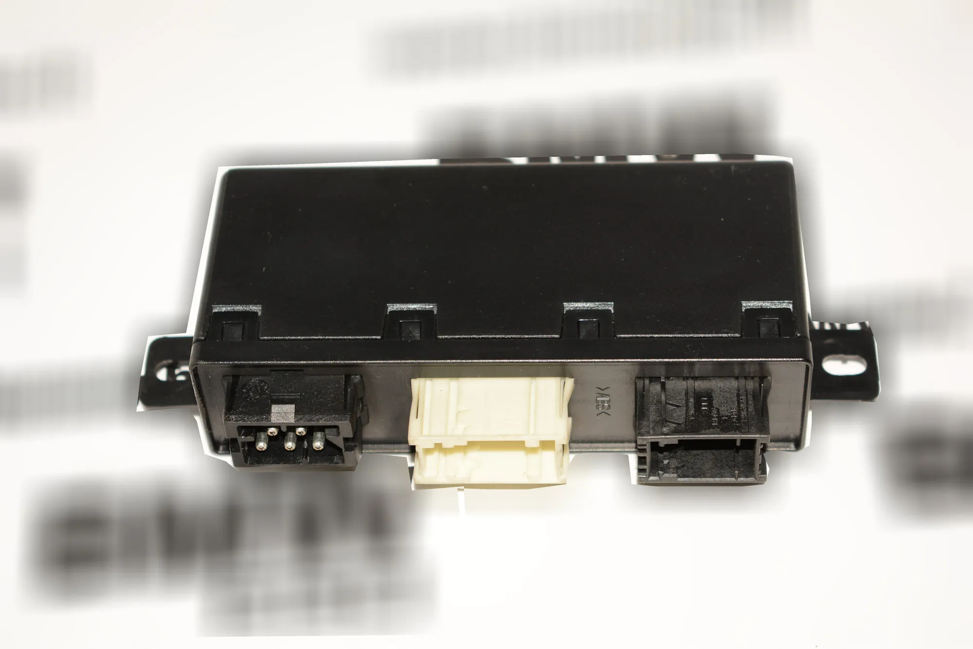 Front Left Door Control Unit – OEM 8377600 · BMW 5 Touring (E39) 525 tds 1997