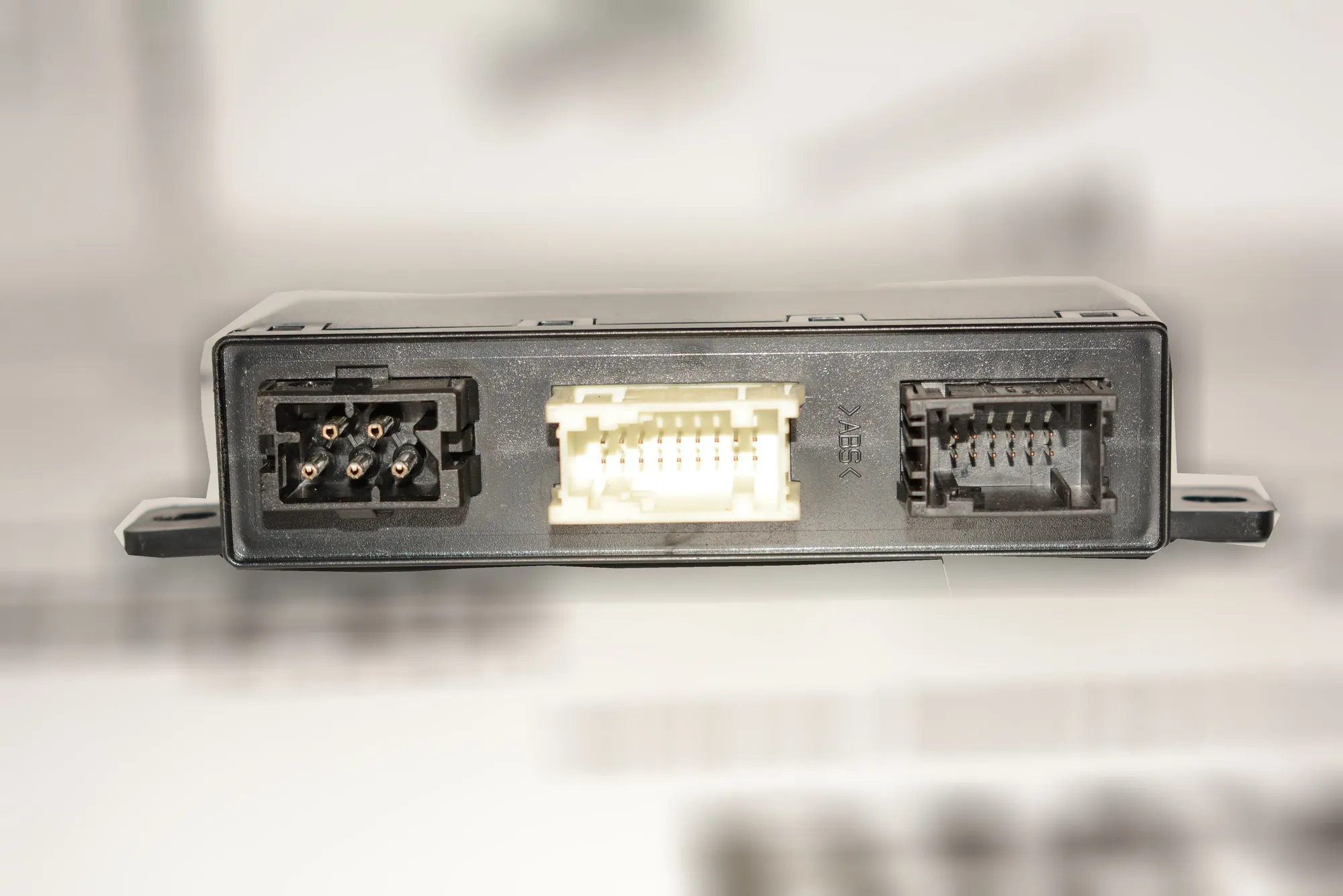 Front Left Door Control Unit – OEM 8377600 · BMW 5 Touring (E39) 525 tds 1997 – 2