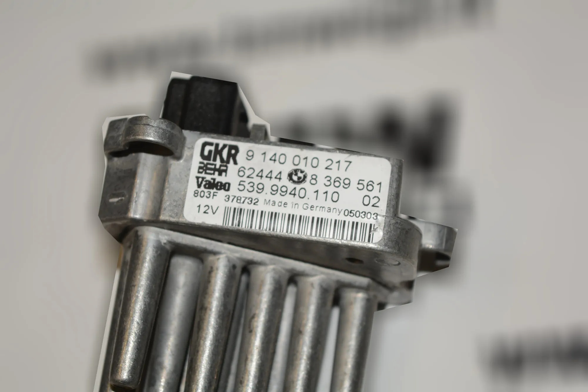 Interior Heater Resistor – OEM 8369561 · BMW X5 (E53) BMW X5 (E53) 2002