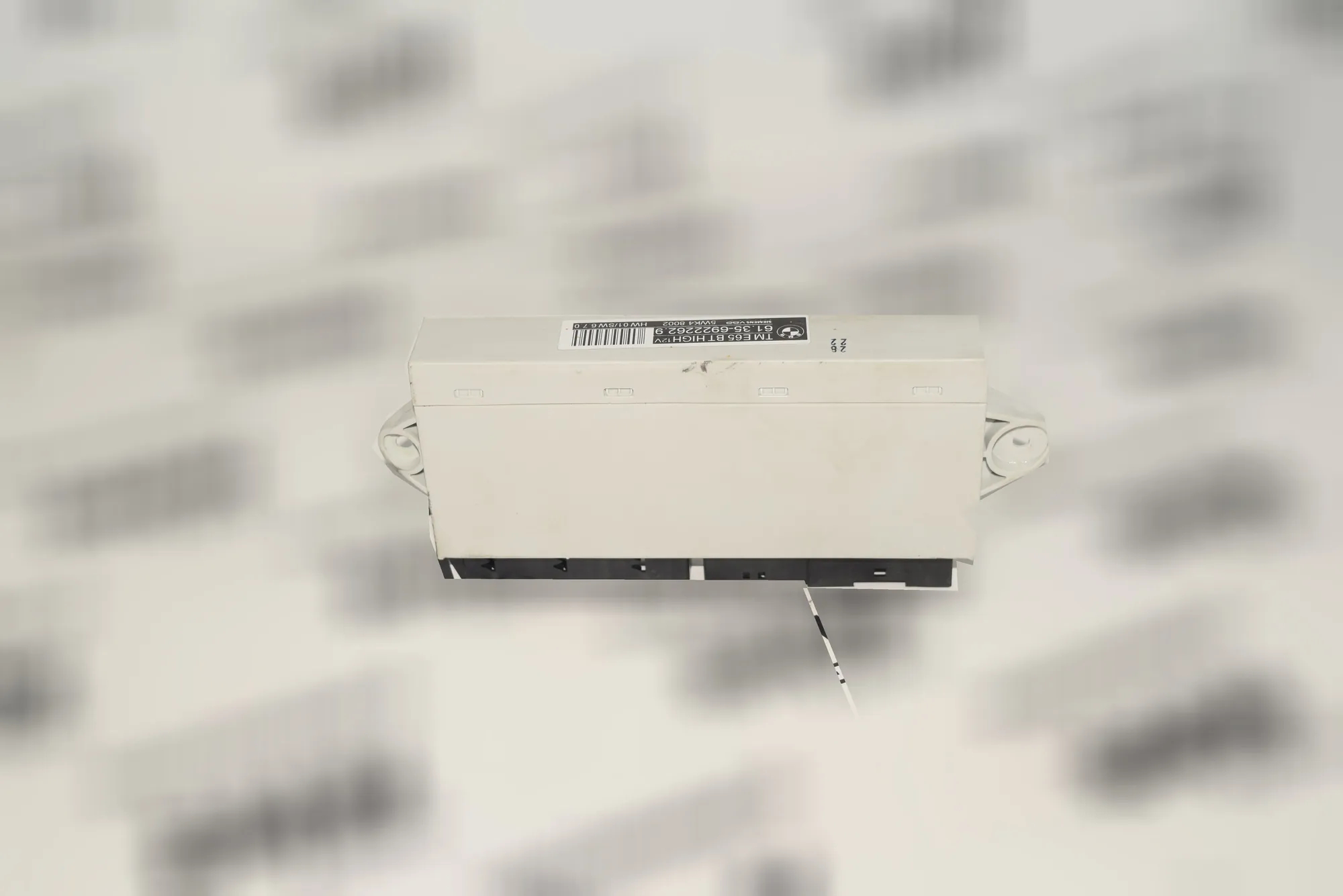 Front Right Door Control Unit – OEM 6922262 · BMW 7 (E65, E66, E67) BMW 7 (E65, E66, E67) 745 i, Li 2003 – 2
