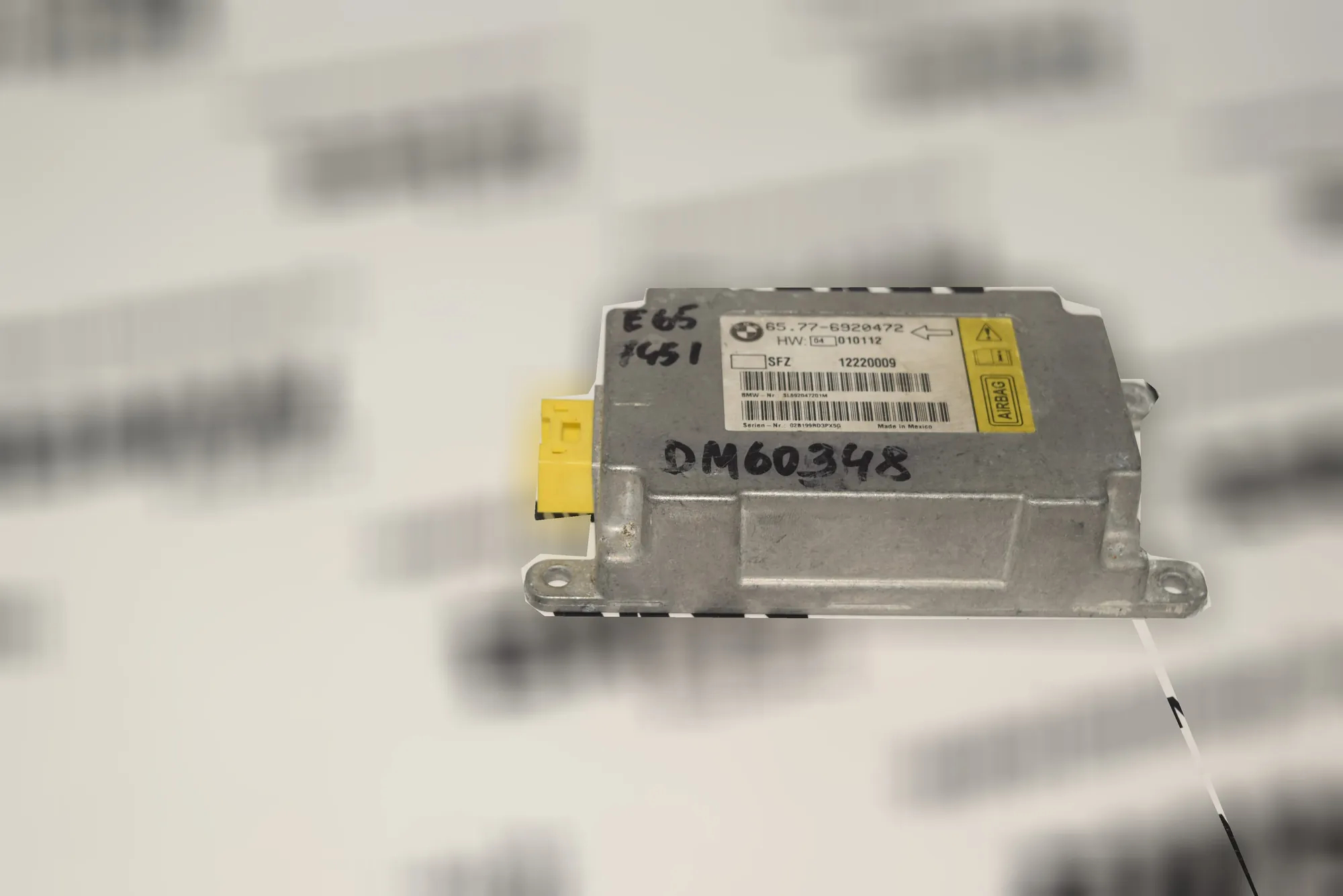SRS Control Unit – OEM 6920472 · BMW 7 (E65, E66, E67) BMW 7 (E65, E66, E67) 745 i, Li 2003