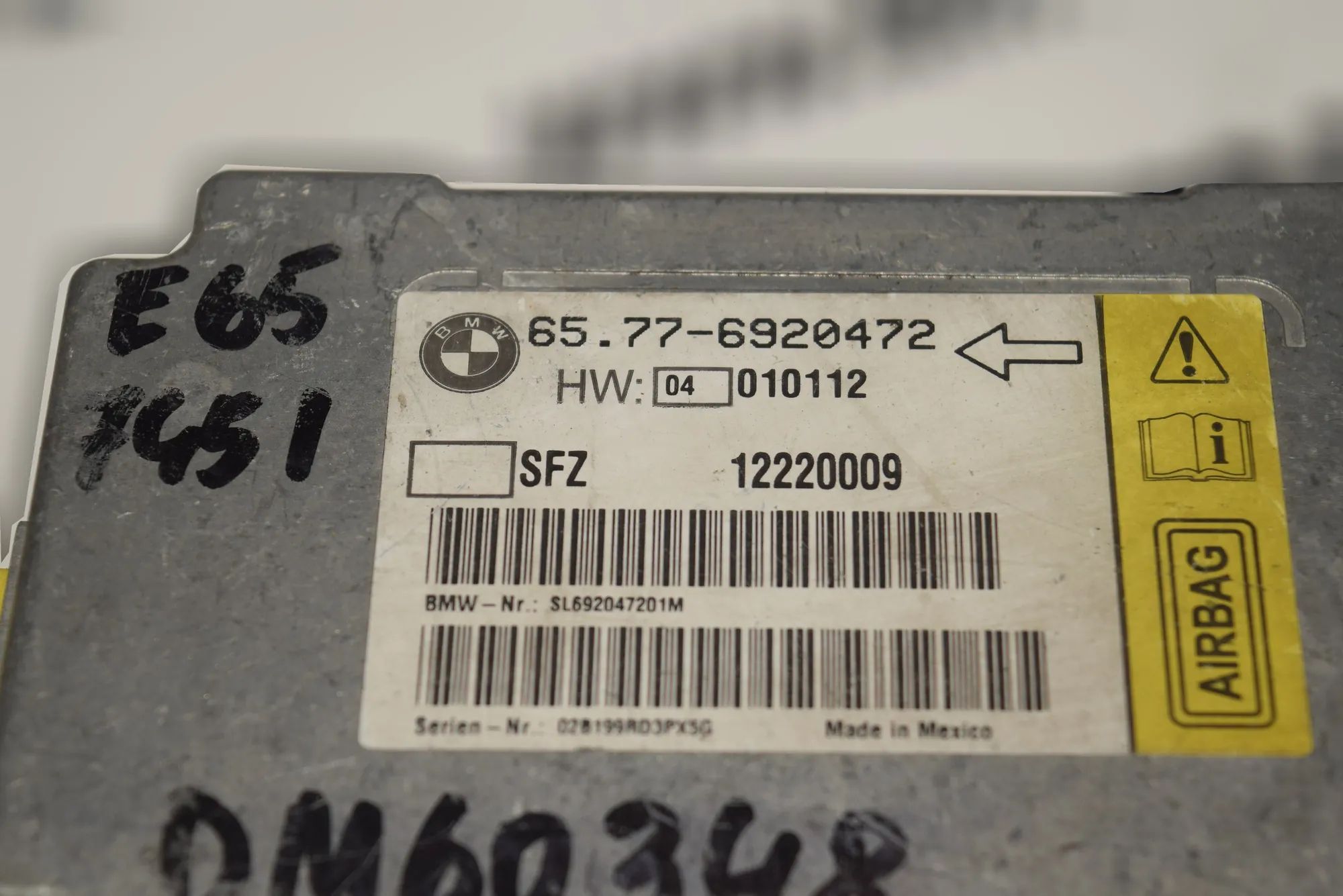 SRS Control Unit – OEM 6920472 · BMW 7 (E65, E66, E67) BMW 7 (E65, E66, E67) 745 i, Li 2003 – 4