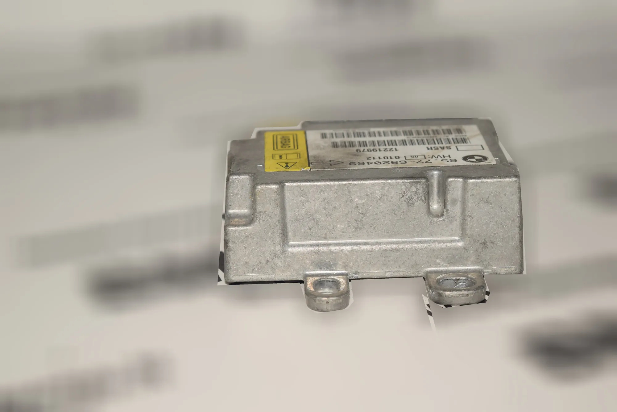 SRS Control Unit – OEM 6920469 · BMW 7 (E65, E66, E67) BMW 7 (E65, E66, E67) 745 i, Li 2003