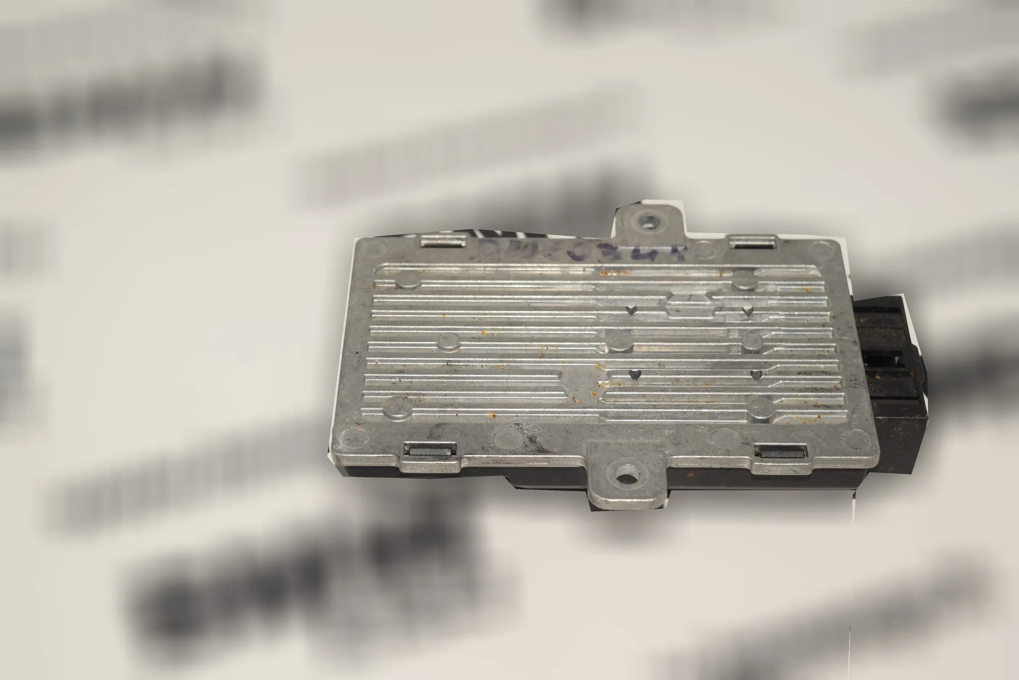 Other Control Units – OEM 6760542 · BMW 7 (E65, E66, E67) BMW 7 (E65, E66, E67) 745 i, Li 2003 – 2