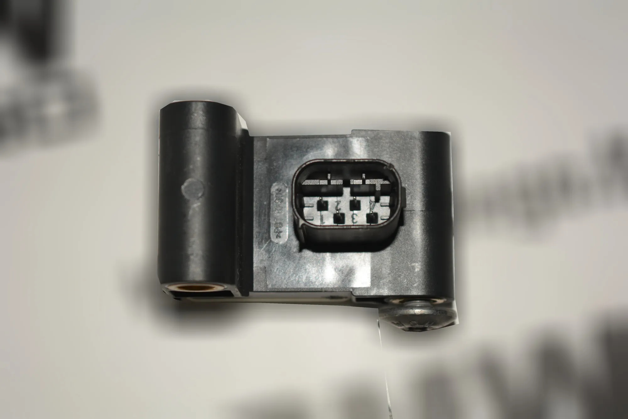 Front Left Impact Sensor – OEM 6911003 · BMW 3 (E90) BMW 3 (E90) 2006 – 3