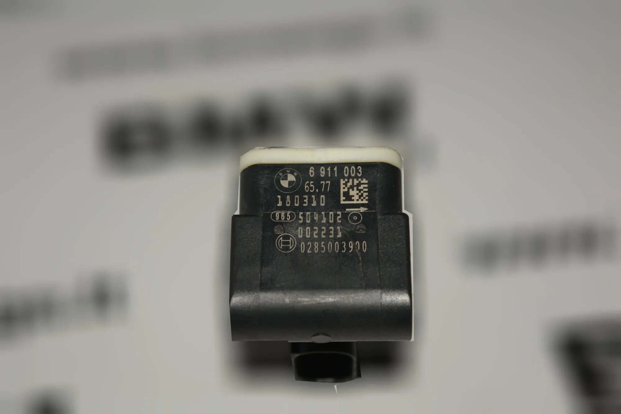 Front Left Impact Sensor – OEM 6911003 · BMW 3 (E90) BMW 3 (E90) 2006 – 4