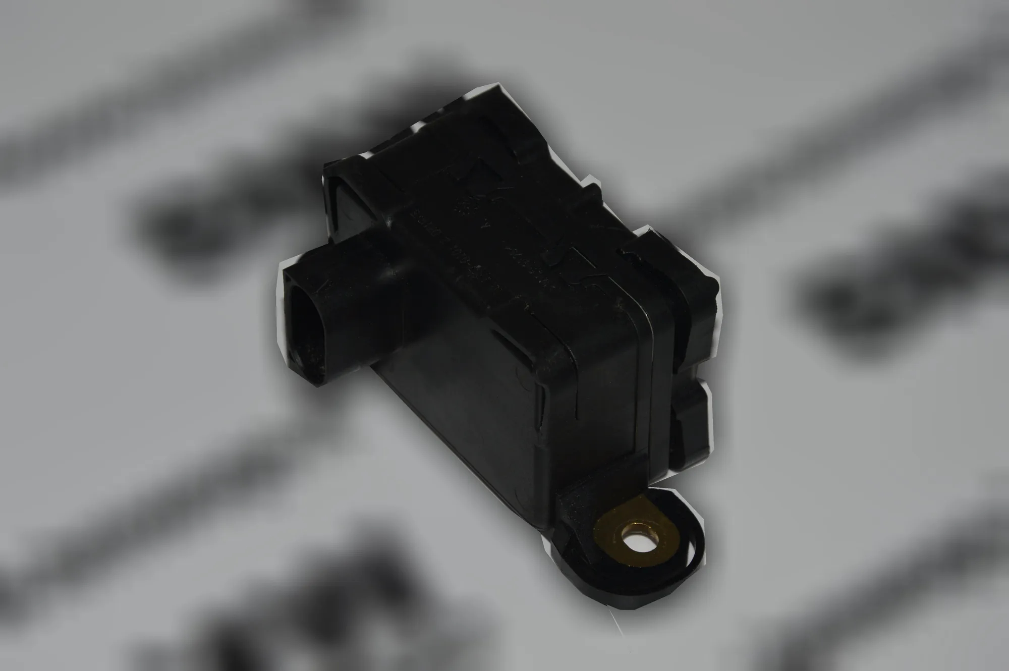 Acceleration Sensor – OEM 6762769 · BMW 3 (E90) BMW 3 (E90) 2006 – 2