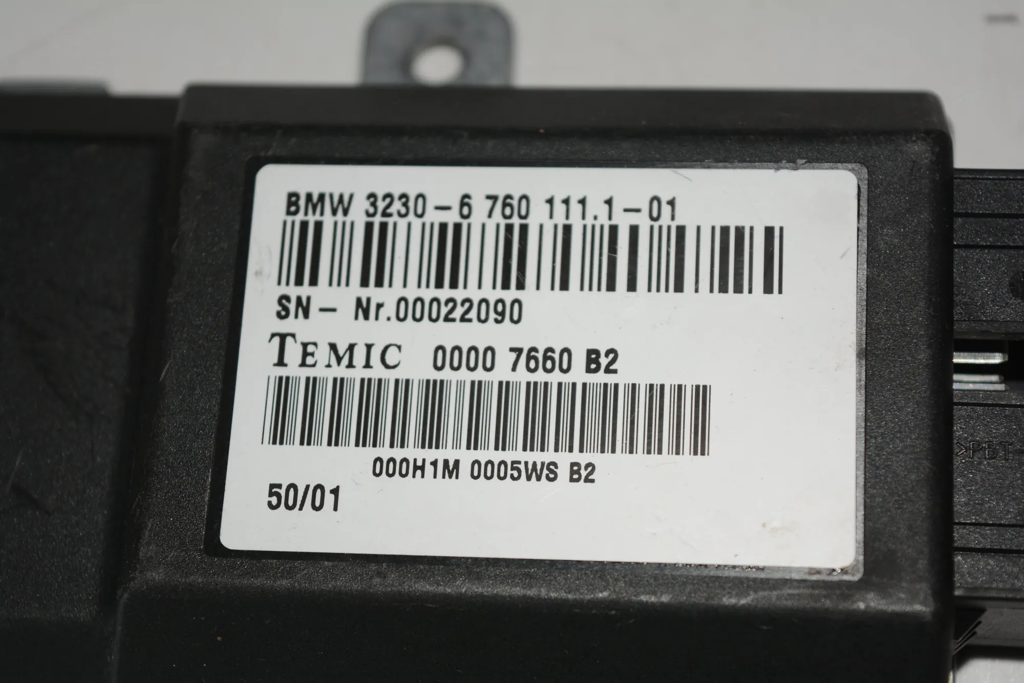 Other Control Units – OEM 6760111 · BMW 7 (E65, E66, E67) BMW 7 (E65, E66, E67) 2002 – 3