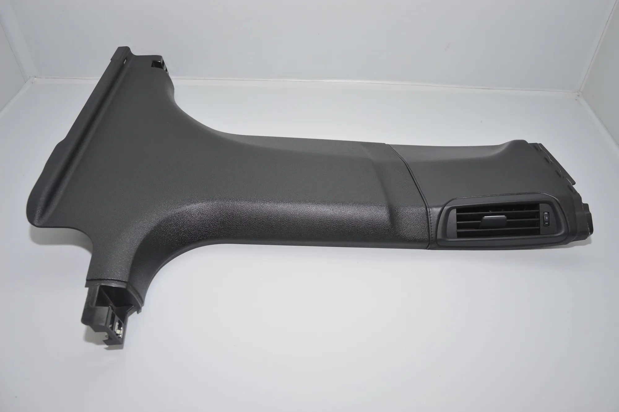 Other Interior Parts – OEM 7218536 · BMW 7 (F01, F02) BMW 7 (F01, F02) 2009