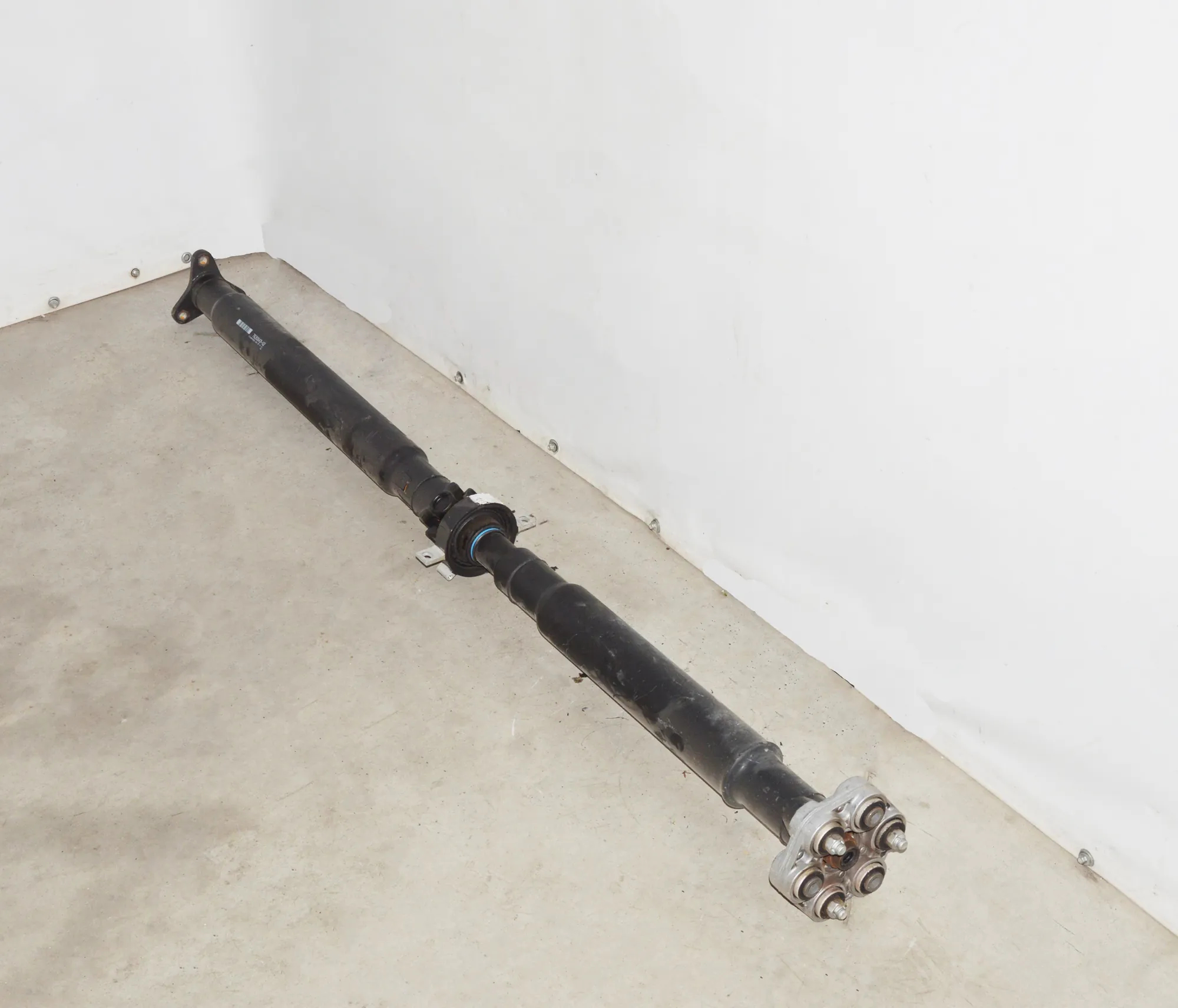 Propshaft Cardan – OEM 7630843 · BMW 7 (F01, F02) BMW 7 (F01, F02) 750 d xDrive 2013 – 2