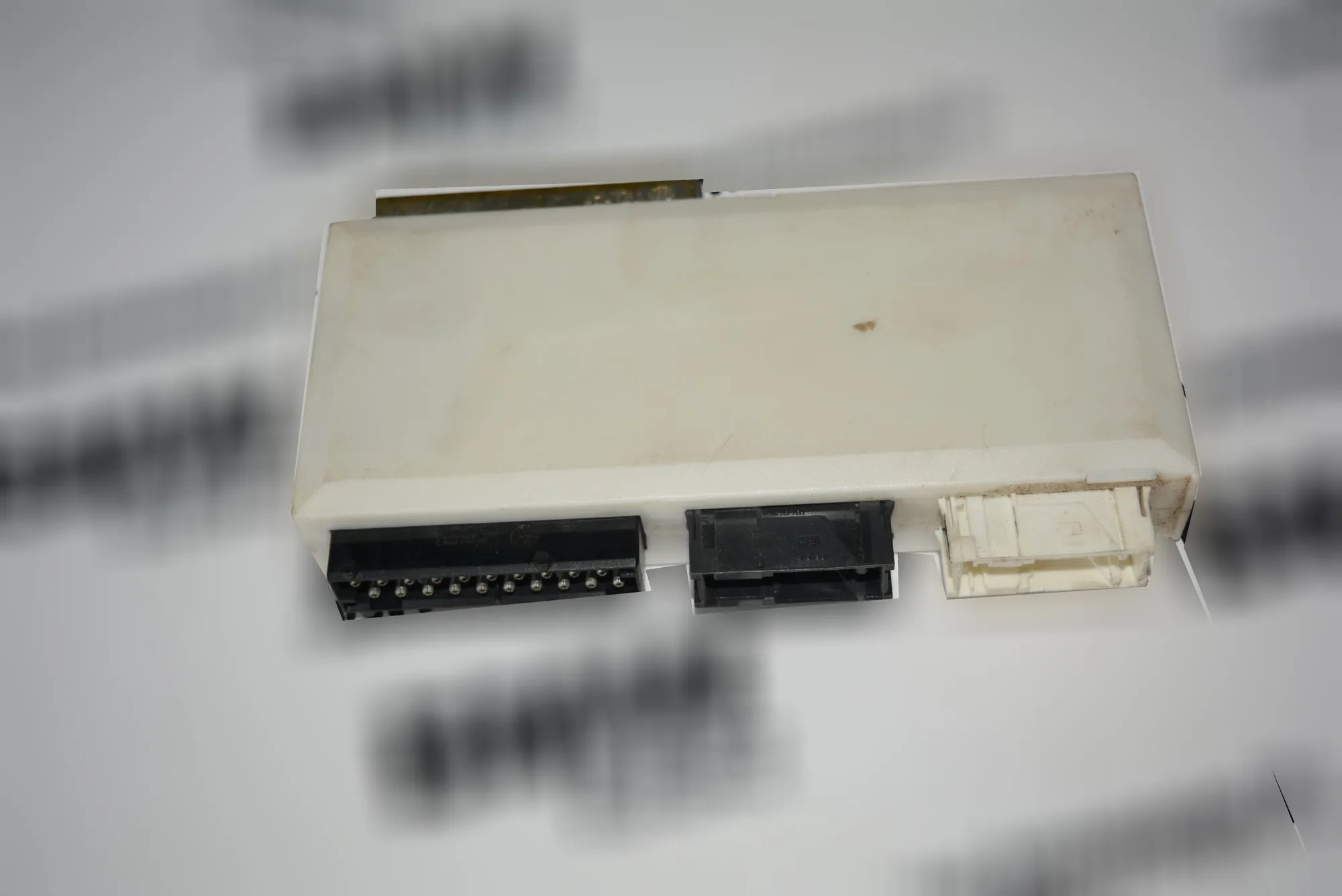 Comfort Control Unit – OEM 6901225 · BMW 5 (E39) BMW 5 (E39) 530 d 2000 – 3