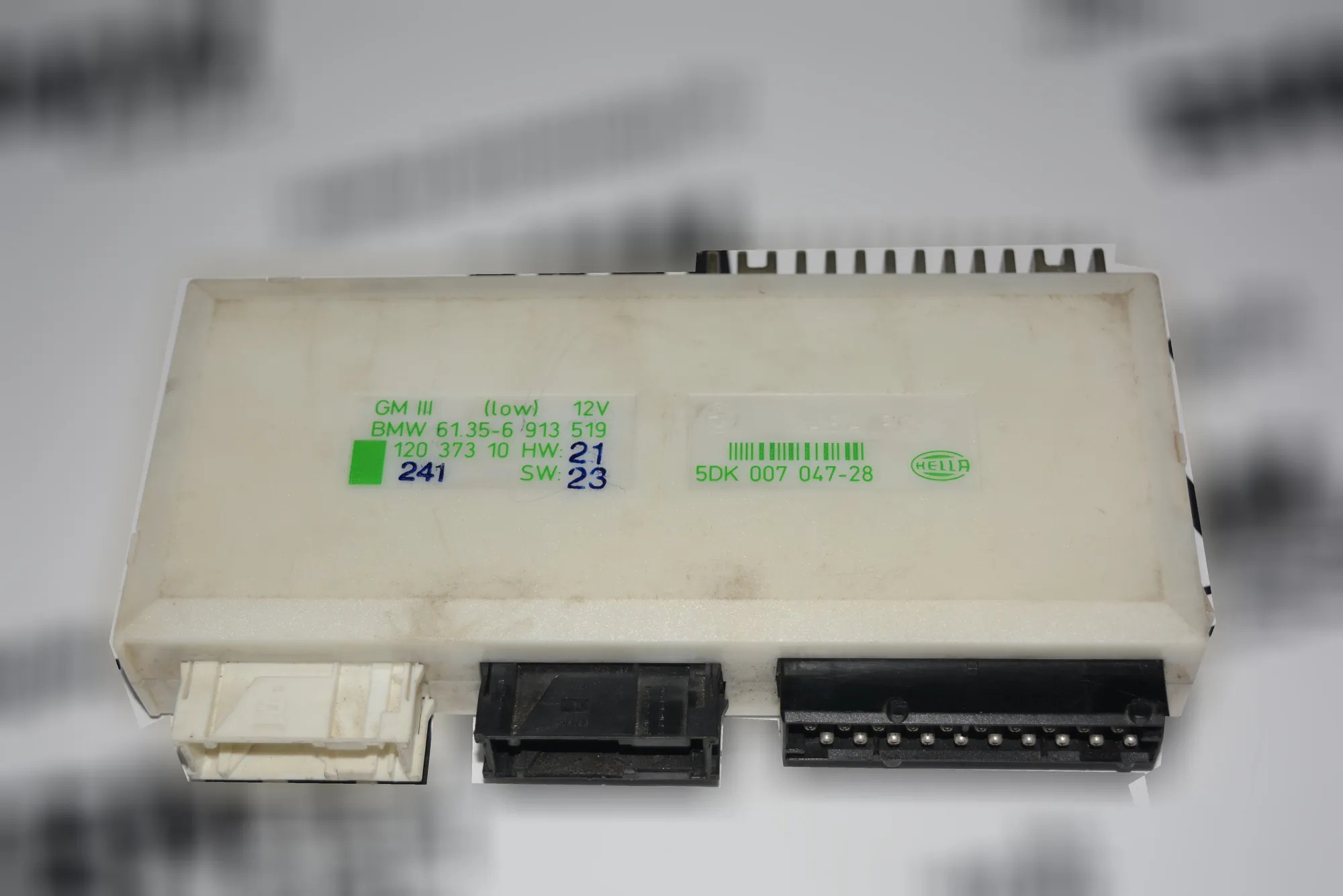 Comfort Control Unit – OEM 6913519 · BMW 5 (E39) BMW 5 (E39) 530 d 1999 – 3