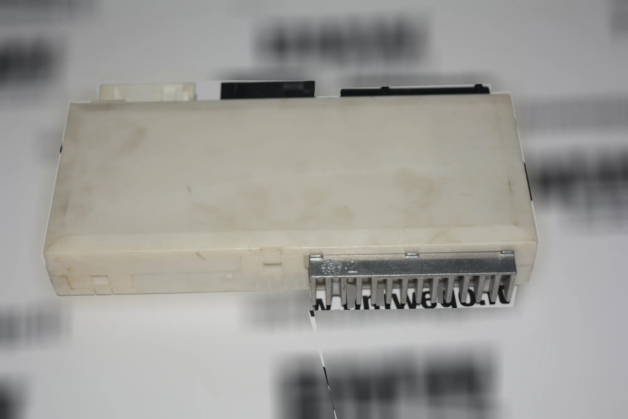 Comfort Control Unit – OEM 8381963 · BMW 5 (E39) BMW 5 (E39) 540 i 2000