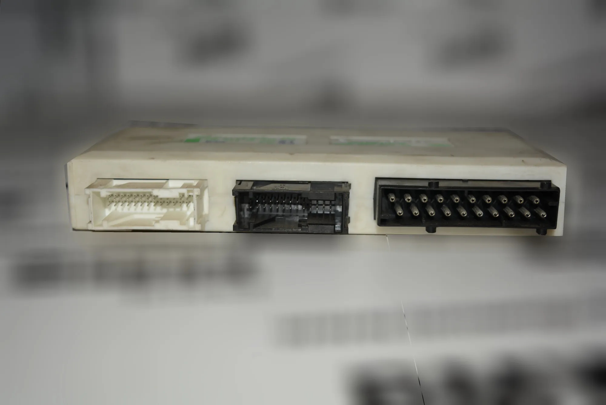 Comfort Control Unit – OEM 6913519 · BMW 5 (E39) BMW 5 (E39) 2000 – 2