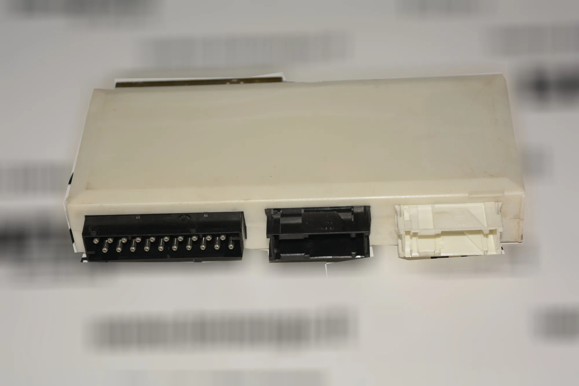 Comfort Control Unit – OEM 6913519 · BMW 5 (E39) BMW 5 (E39) 2000 – 3