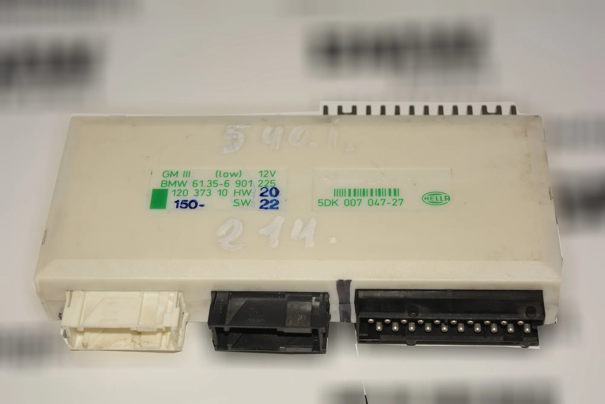 Comfort Control Unit – OEM 6901225 · BMW 5 (E39) BMW 5 (E39) 540 i 2000 – 3