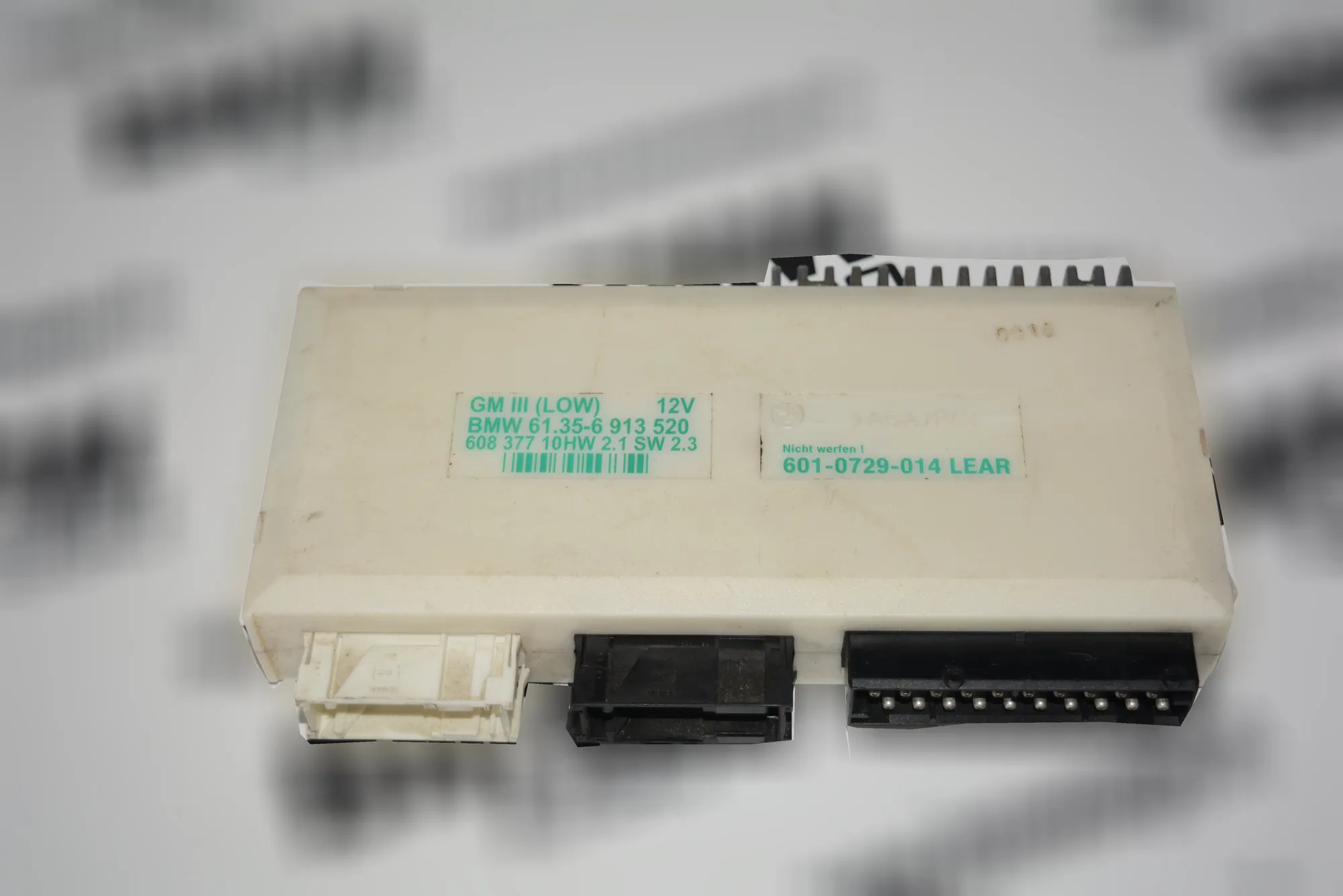 Comfort Control Unit – OEM 6913520 · BMW 5 (E39) BMW 5 (E39) 2000