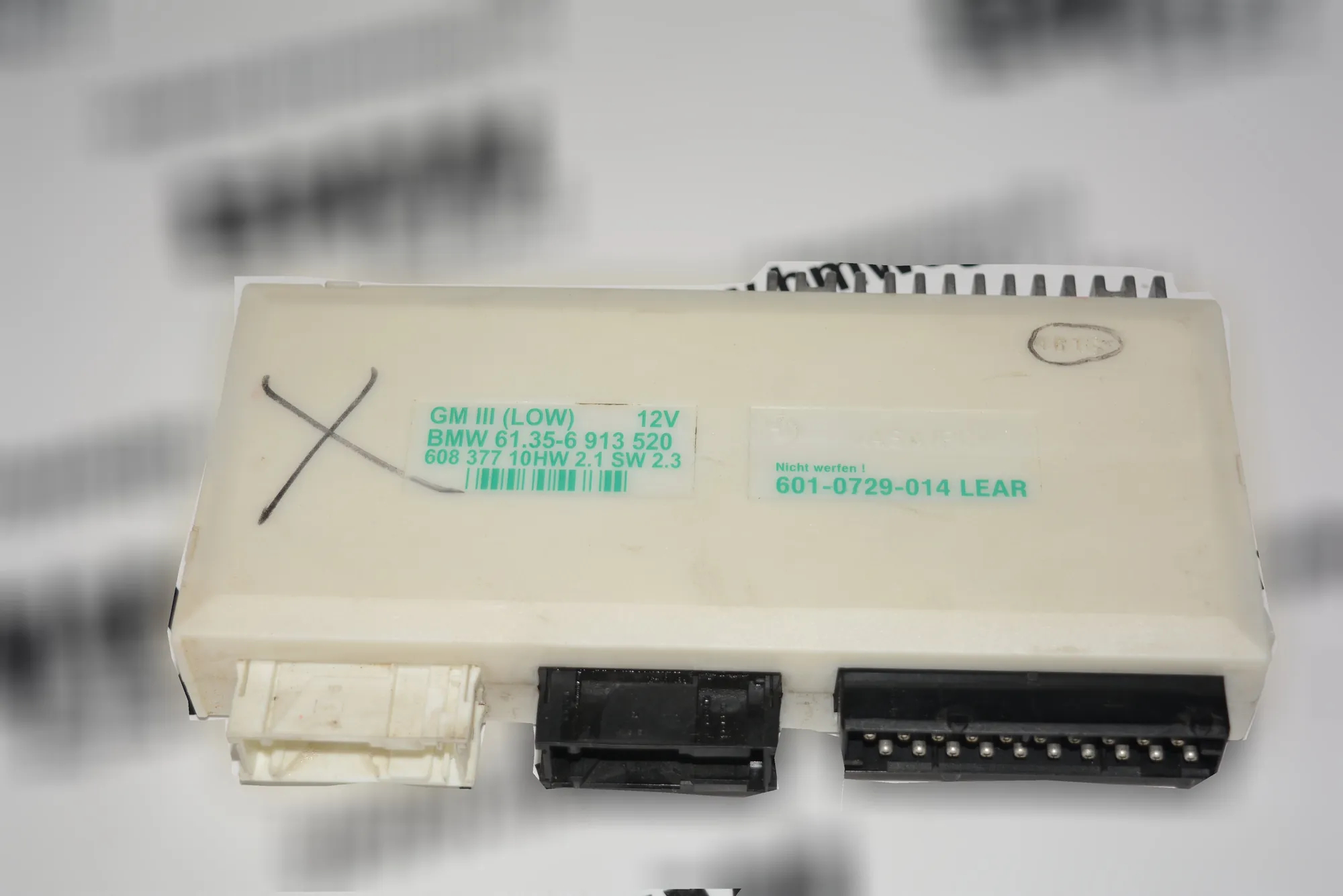 Comfort Control Unit – OEM 6913520 · BMW 5 (E39) BMW 5 (E39) 2000
