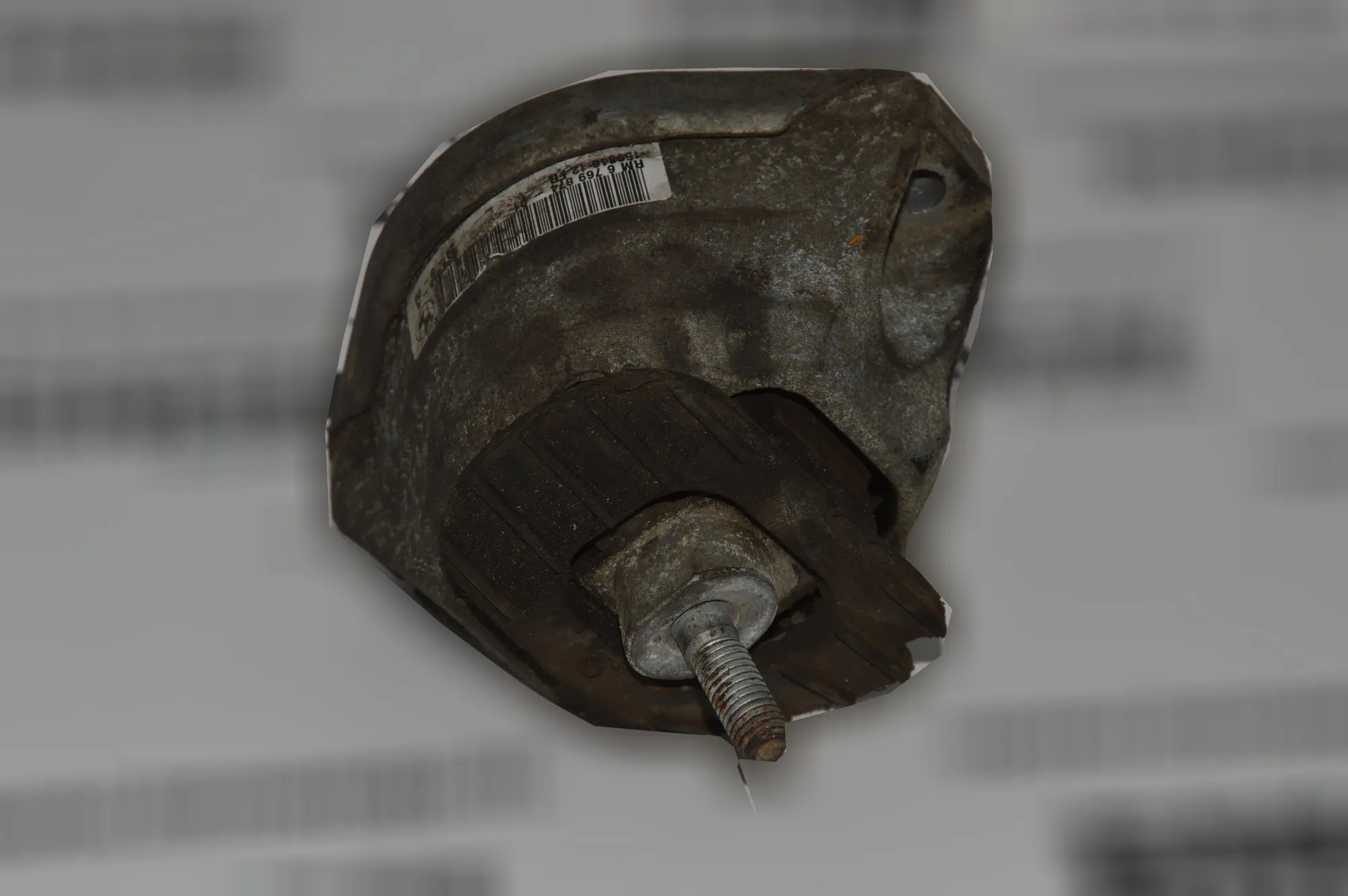 Right Side Engine Mount – OEM 6769874 · BMW 5 (E60) BMW 5 (E60) 530 d 2006 – 3