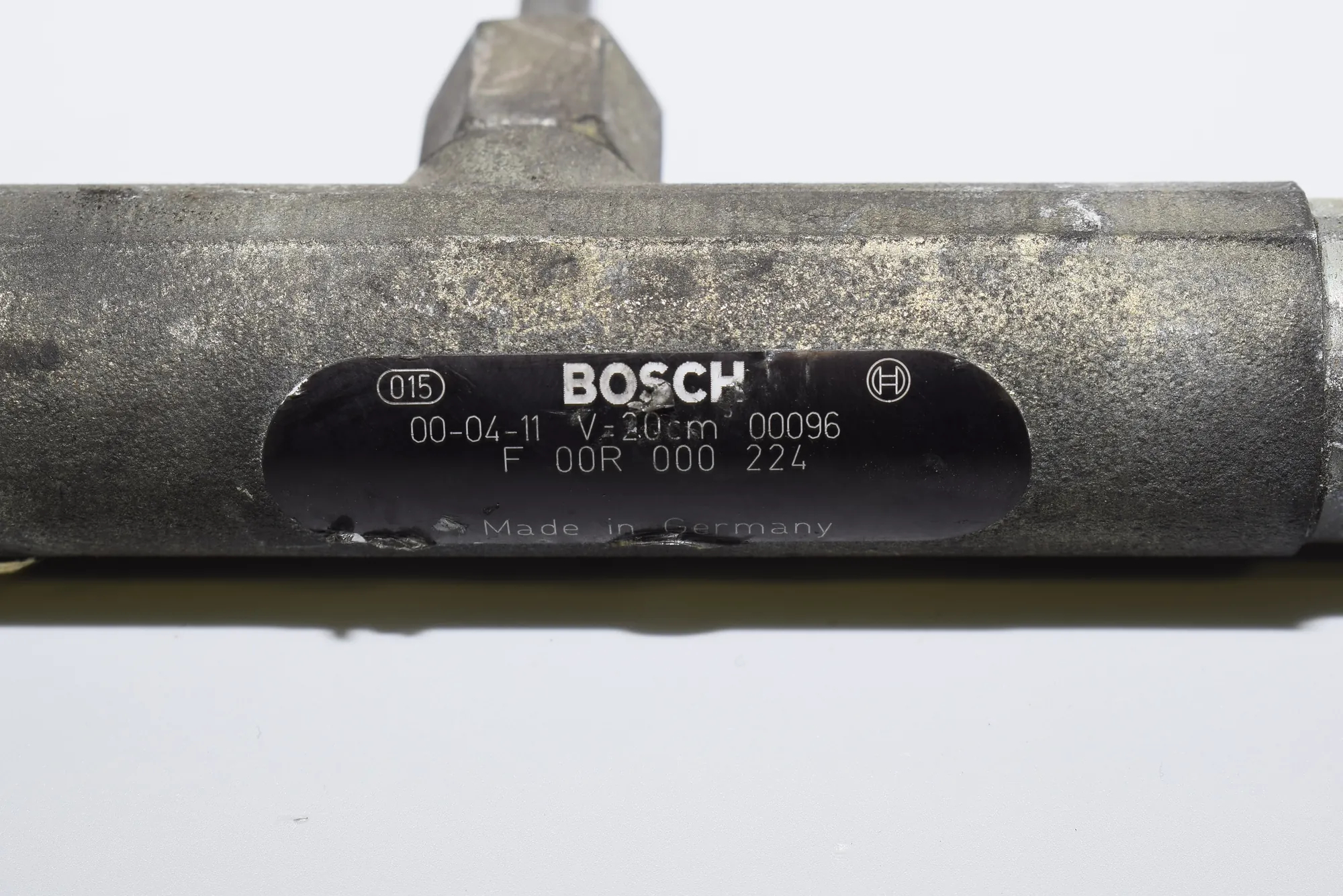 Fuel Rail – OEM F00R000224 · BMW 7 (E65, E66, E67) BMW 7 (E65, E66, E67) 740 d 2003 – 4