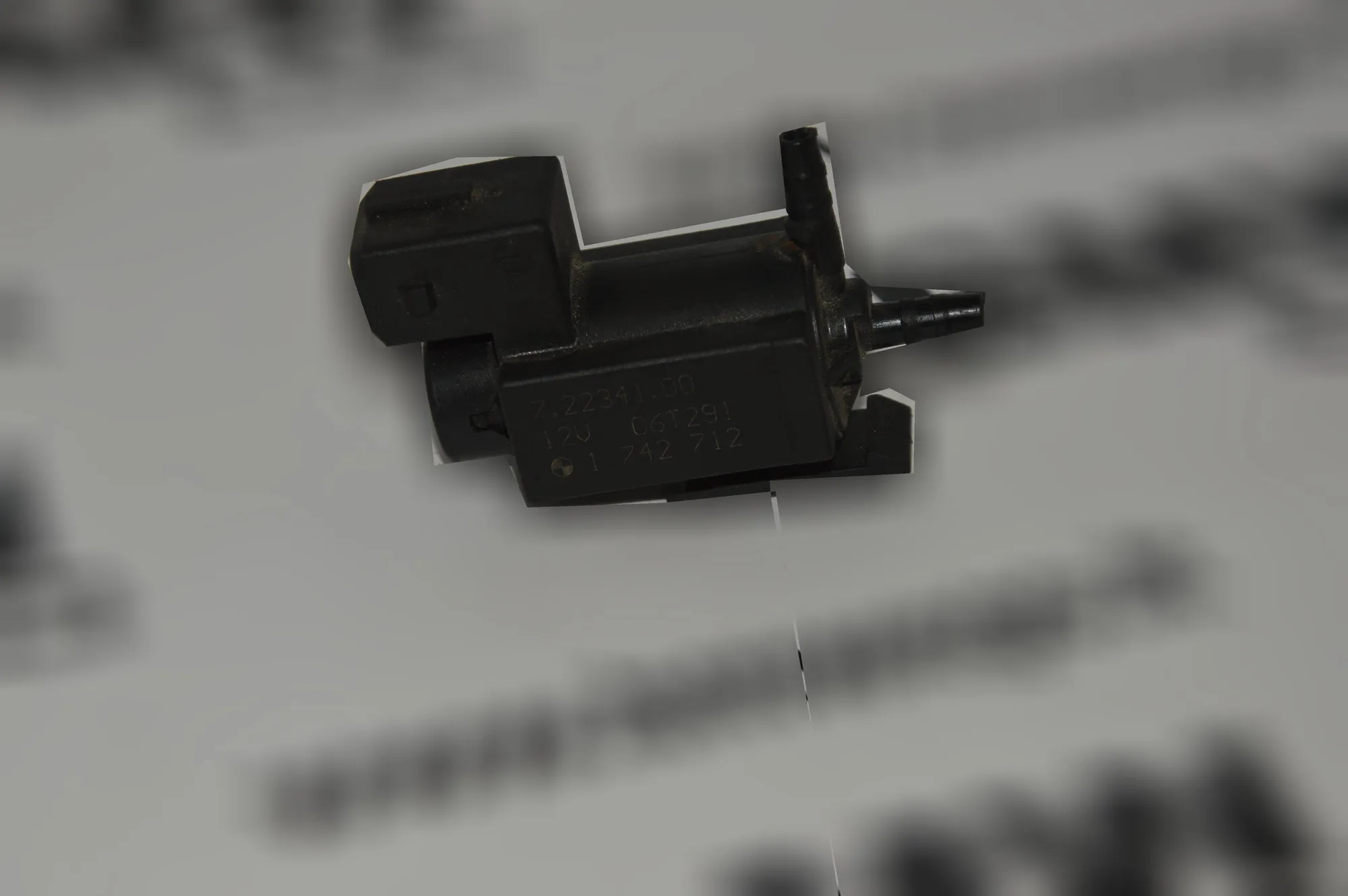 Solenoid Valve – OEM 1742712 · BMW 3 (E90) BMW 3 (E90) 320 d 2007 – 2