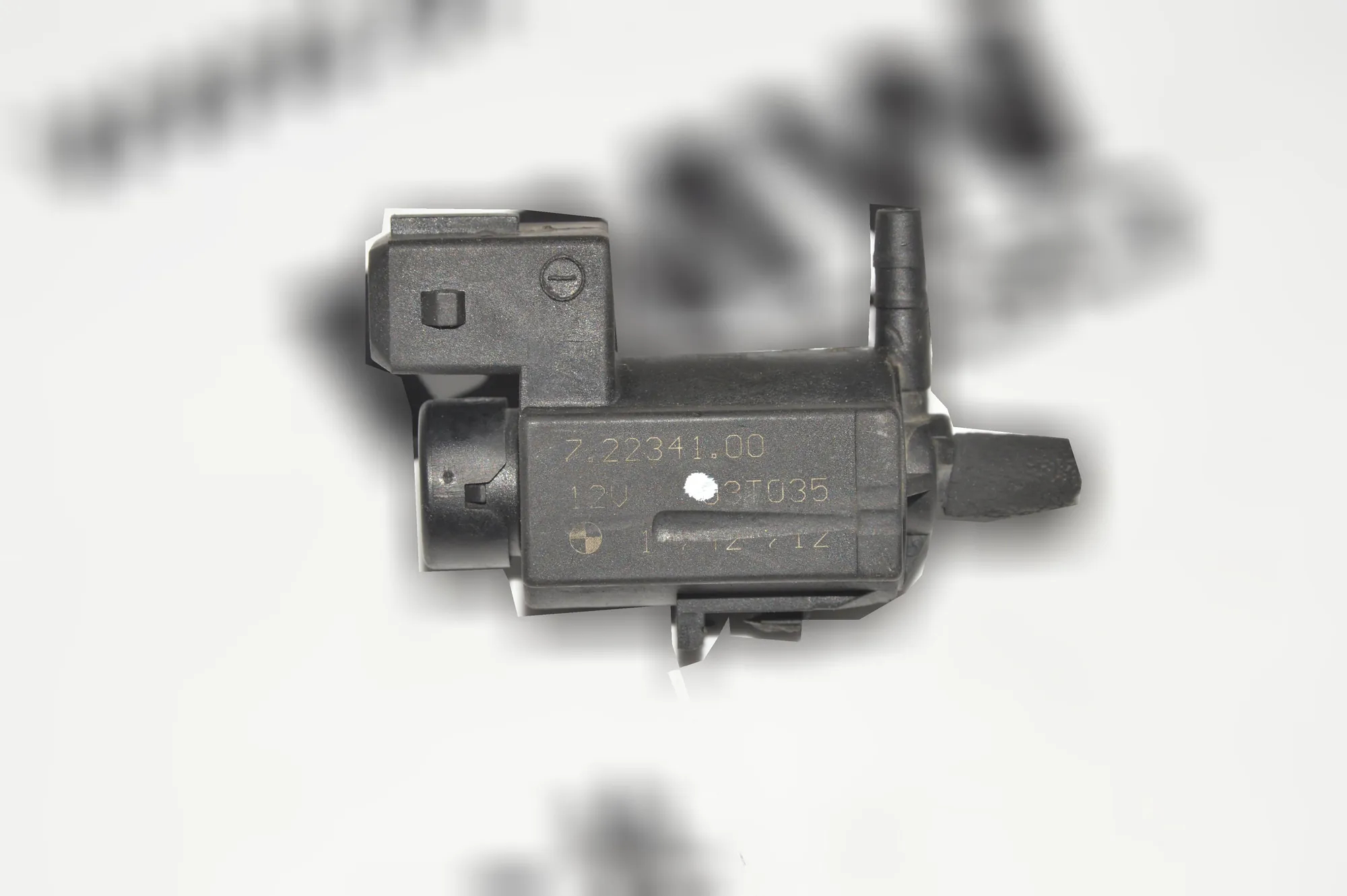 Solenoid Valve – OEM 1742712 · BMW 5 Touring (E39) 525 d 2003 – 5