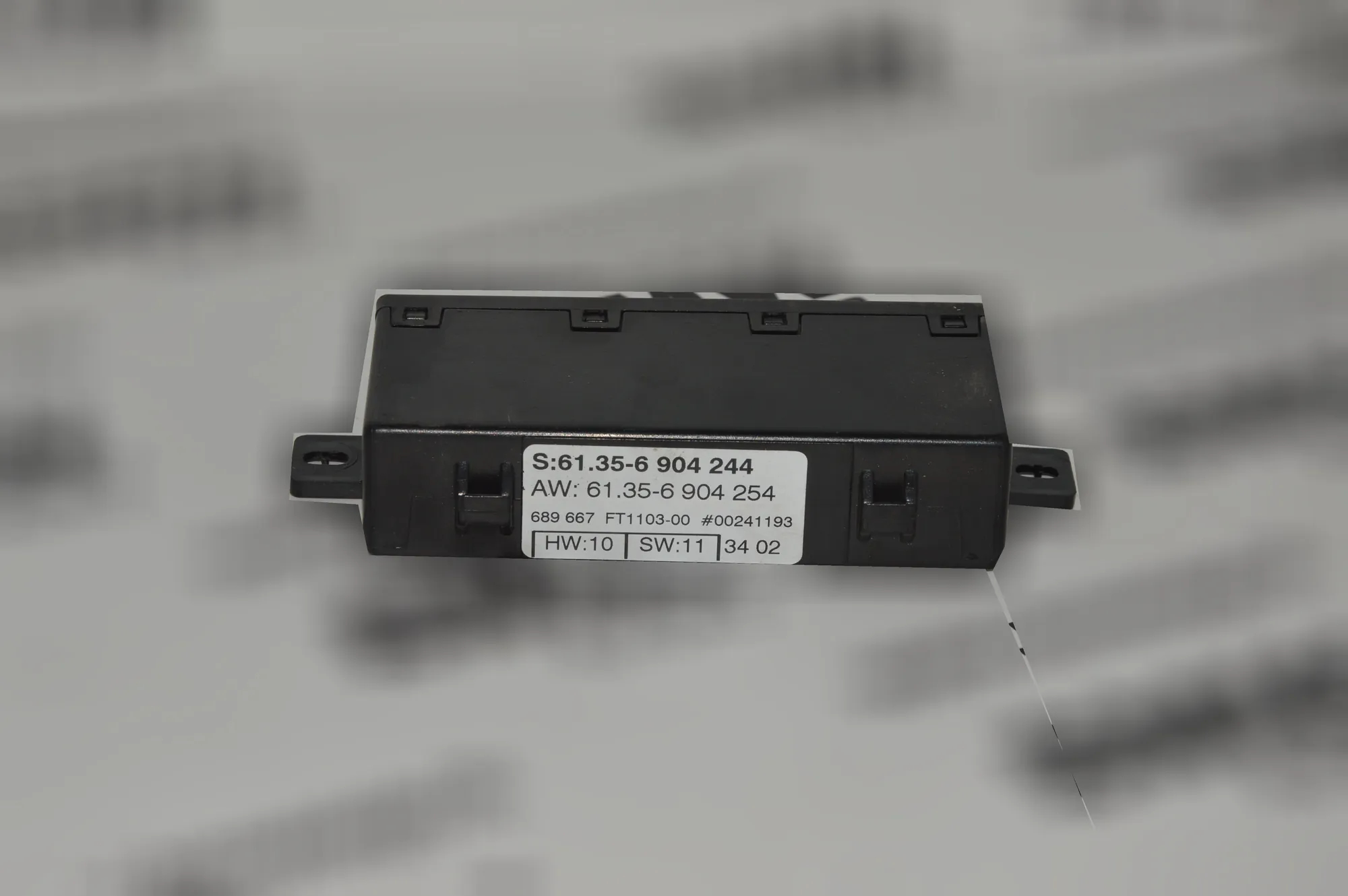 Front Left Door Control Unit – OEM 6904244 · BMW 5 (E39) 530 d 2002 – 2