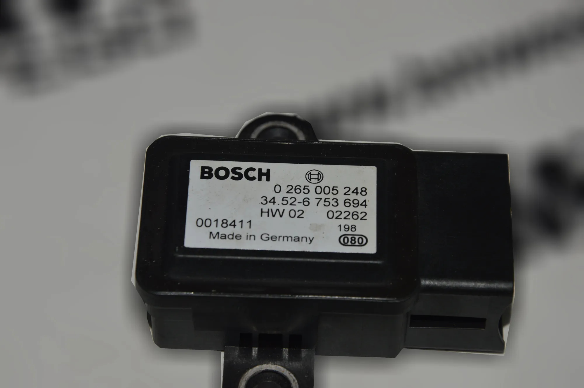 Acceleration Sensor – OEM 02650052486753694 · BMW 5 (E39) 530 d 2002 – 3
