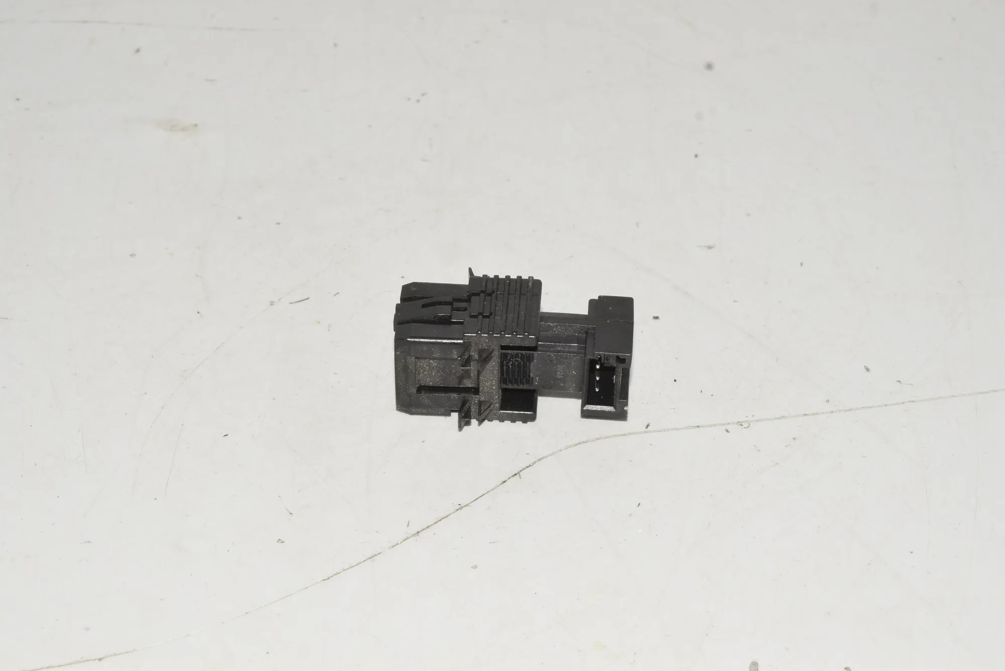 Other Control Units – OEM 8372647 · BMW 5 (E39) 535 i 2001
