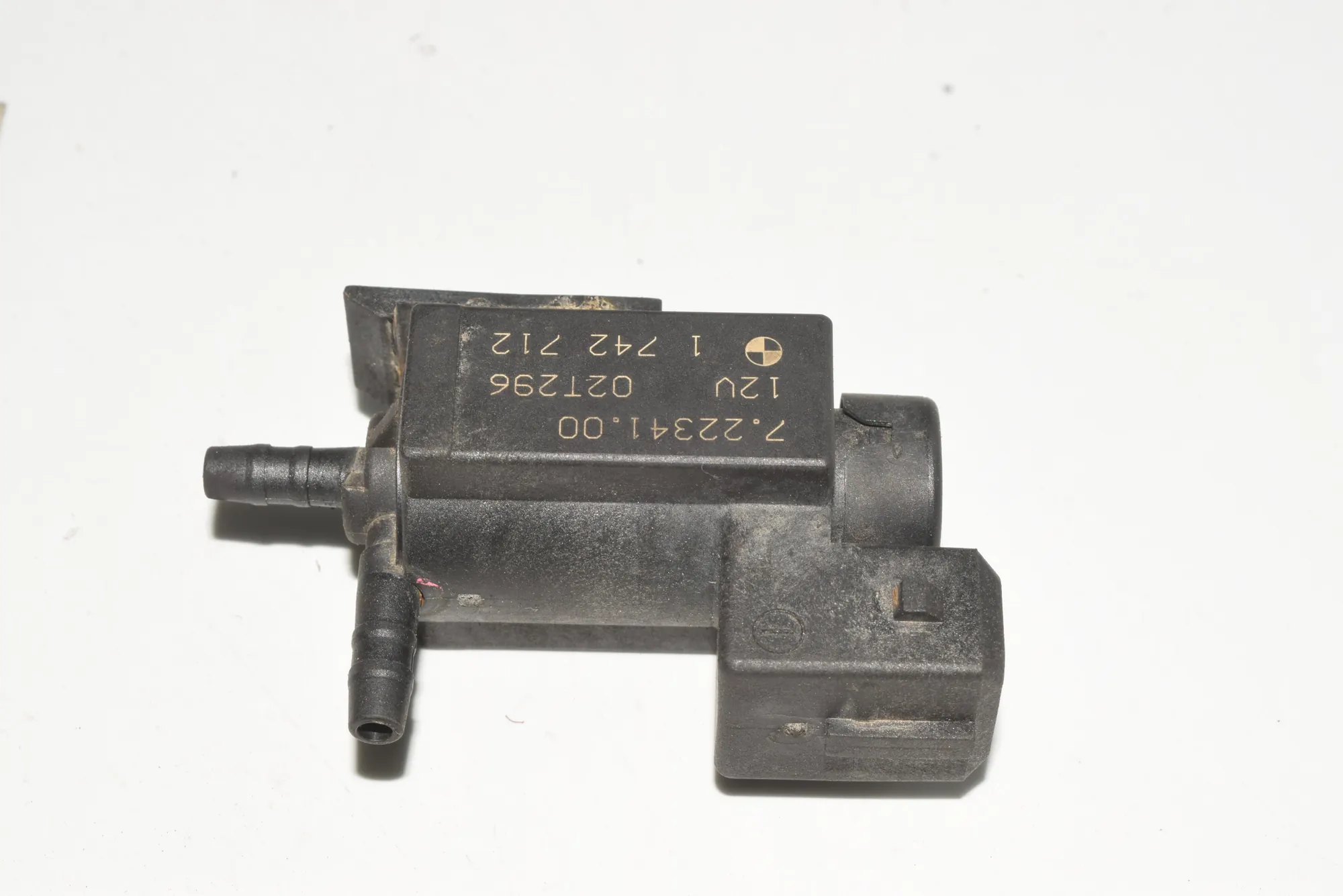 Solenoid Valve – OEM 1742712 · BMW 5 (E39) 525 d 2002