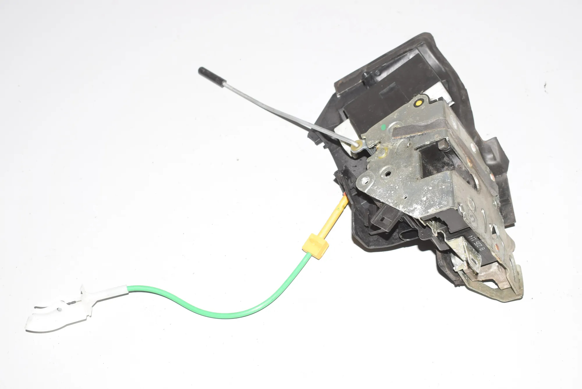 Front Right Door Lock – OEM 8235114 · BMW 5 (E39) 525 d 2002