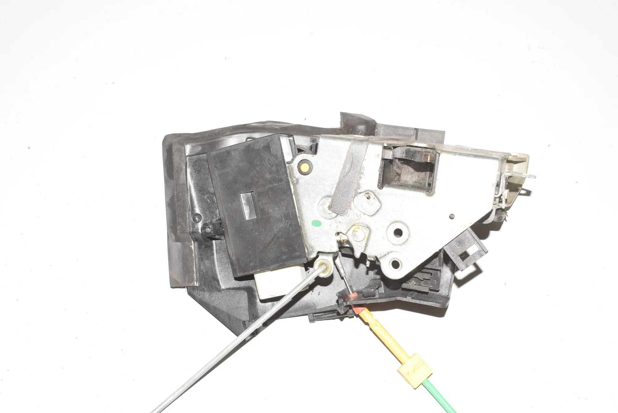 Front Right Door Lock – OEM 8235114 · BMW 5 (E39) 525 d 2002 – 3