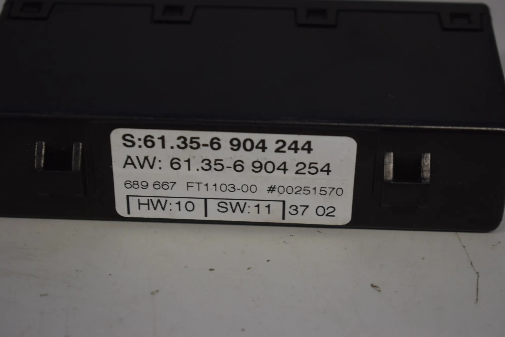 Front Left Door Control Unit – OEM 6904244 · BMW 5 (E39) 525 d 2002 – 6